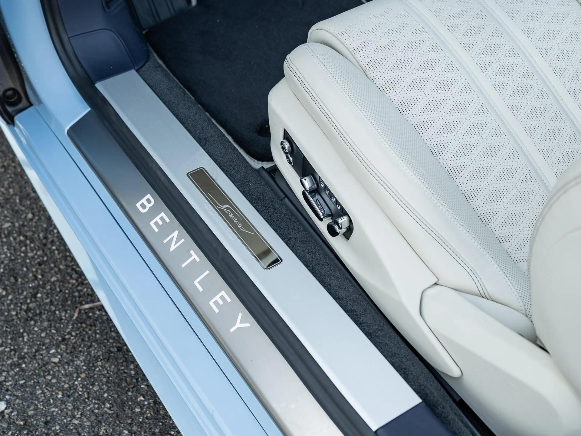 mph014_4289601588_Used_2025_Bentley_Continental_GT_Speed_1766181973_18b88e75d3