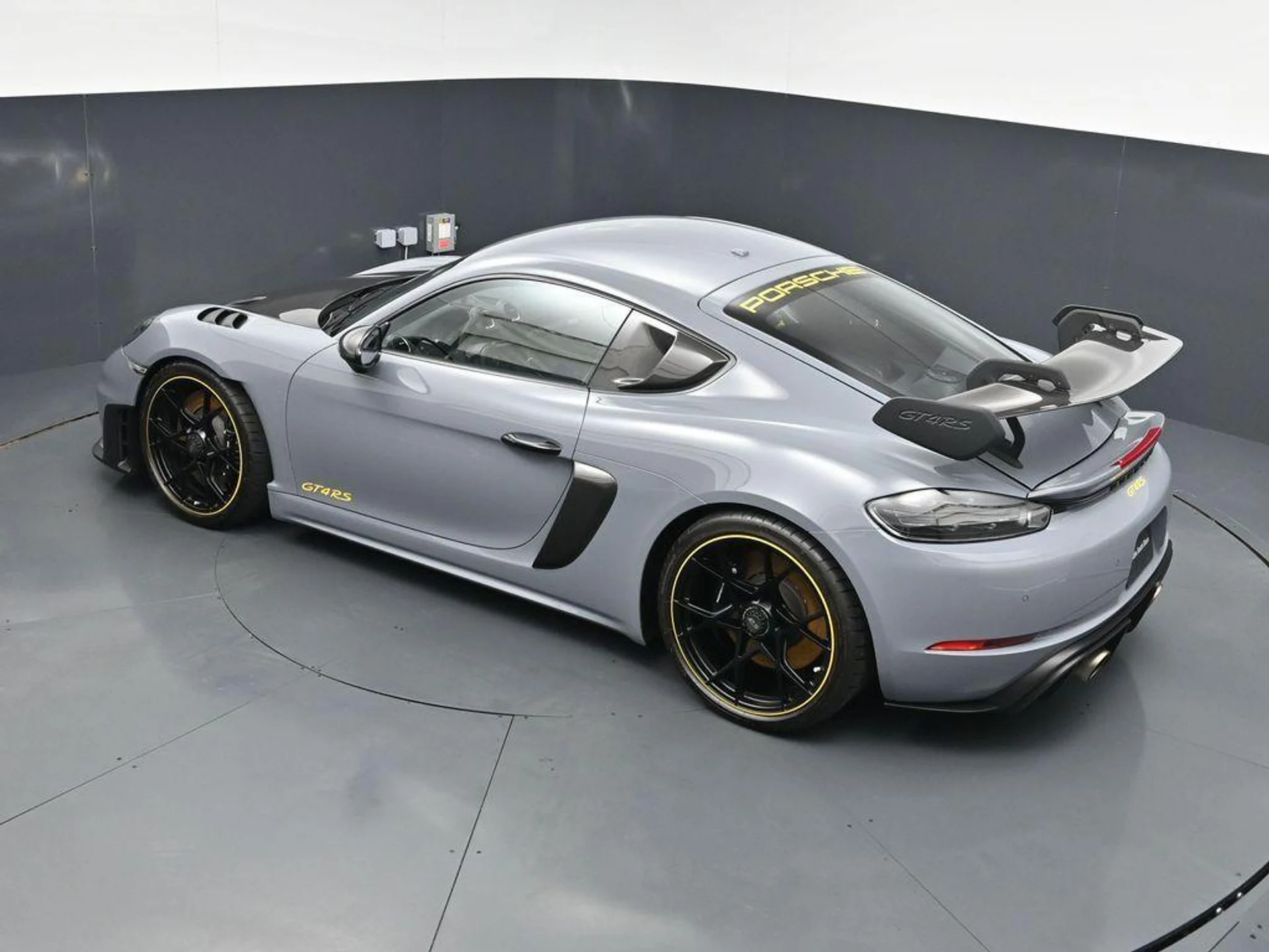 mph014_430204062_ap8p_TCE_9_YL_0i64bhw0_MN_Ts_Ps9_E_ba452a2e55