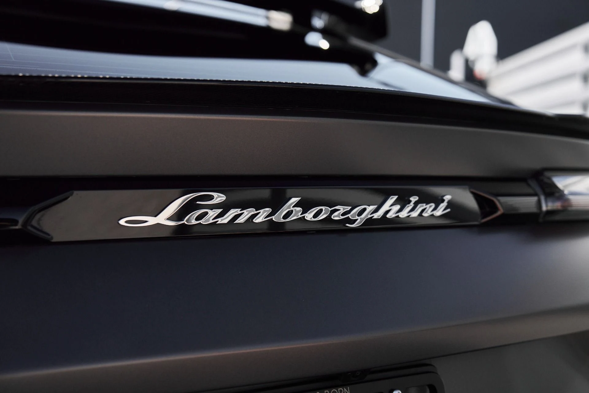 mph014_432187531_Used_2023_Lamborghini_Urus_Performante_1761860714_c95ca73fd3