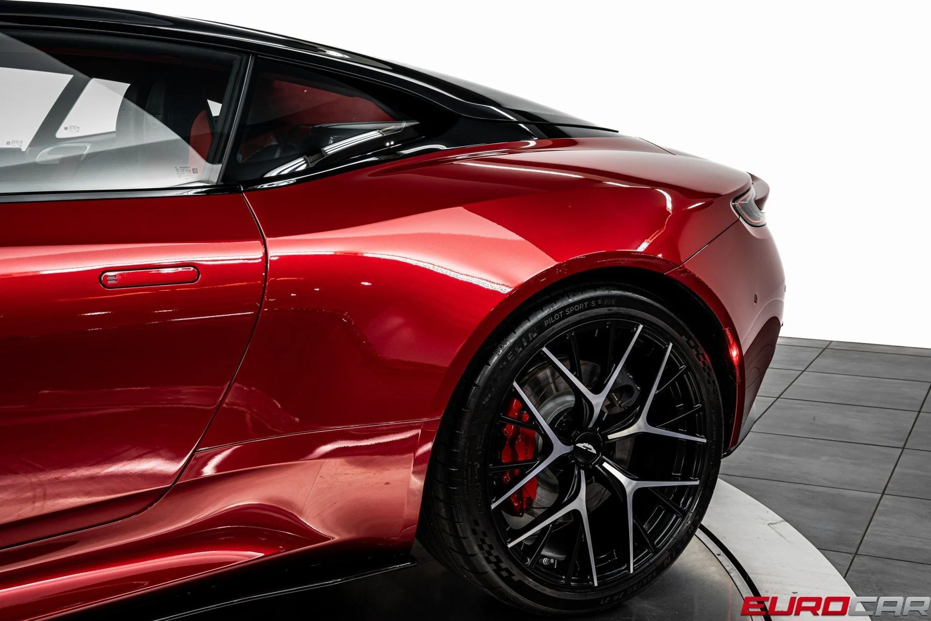 mph014_43357407_image_15_8fc1de3d8a