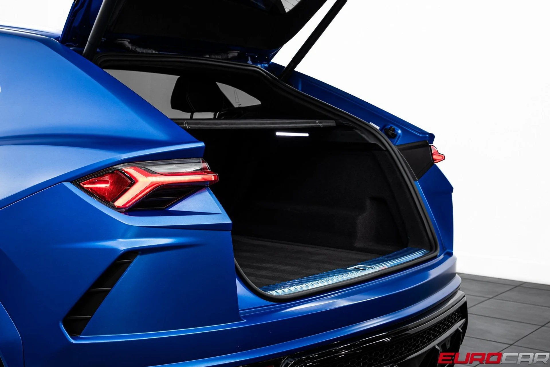 mph014_436985958_image_15_5020b95134