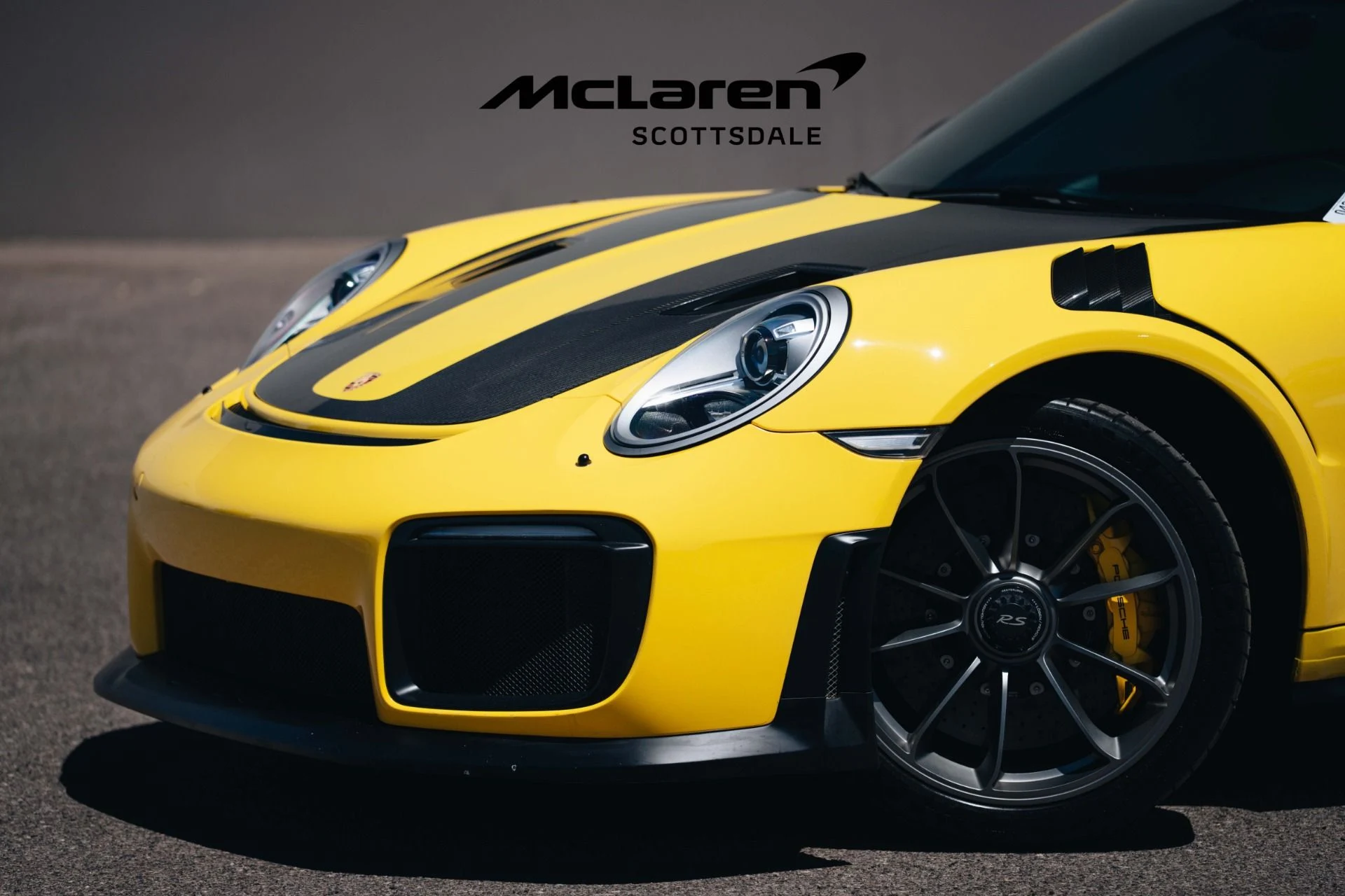 mph014_448459222_Used_2018_PORSCHE_911_GT_2_RS_1746157617_dbe347f106