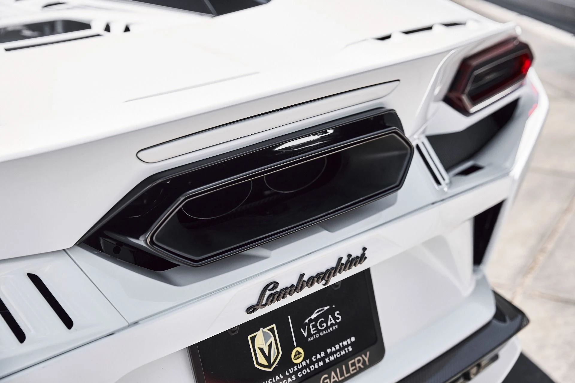 mph014_451424124_Used_2026_Lamborghini_Temerario_Base_1780532905_5b33fabf2d