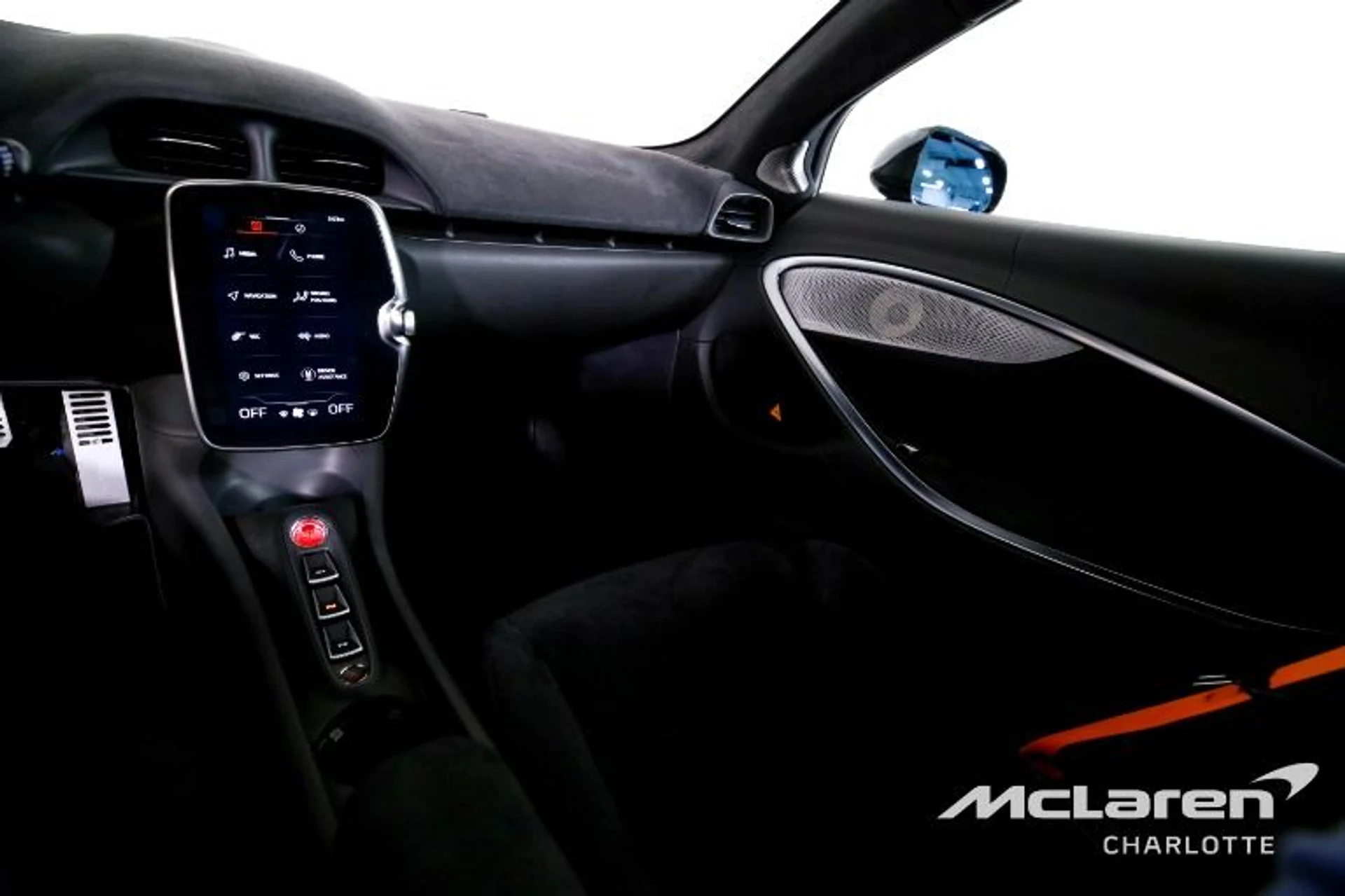 mph014_459624771_Used_2023_Mc_Laren_Artura_149c2c75aa