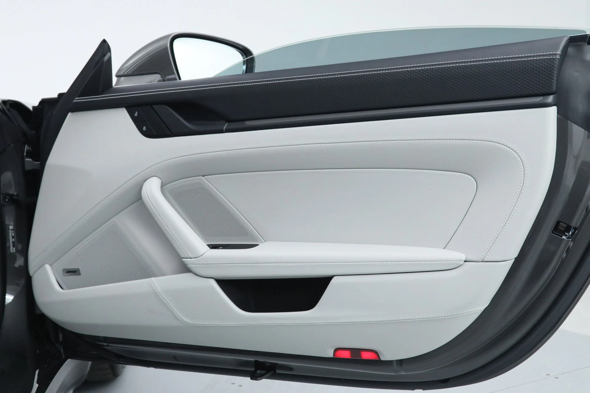 mph014_461089744_54f36f34df213483597241932624b582_0272c1f385