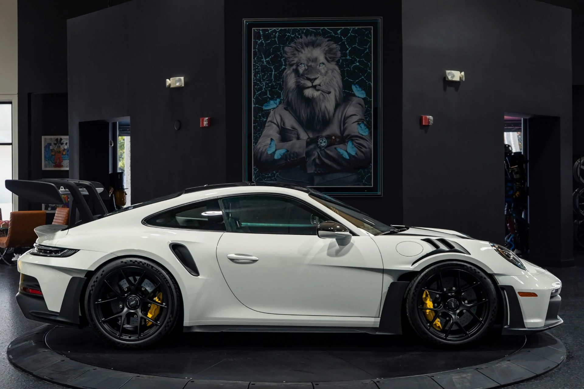 mph014_461745190_Used_2025_Porsche_911_GT_3_RS_1773251157_692c05afea