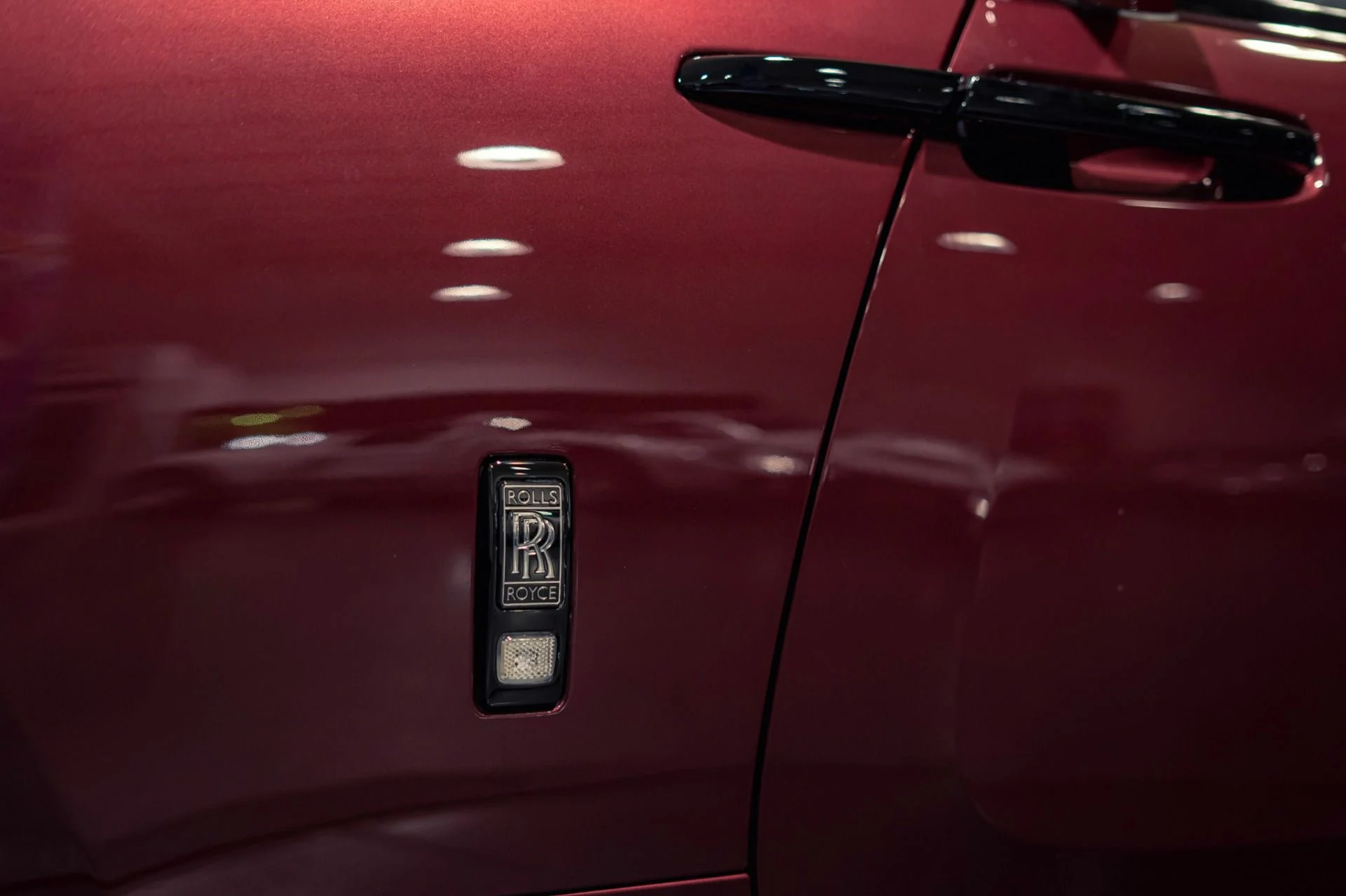 mph014_463767875_Used_2019_Rolls_Royce_Dawn_Black_Badge_with_MASSIVE_480k_MSRP_RARE_Tonneau_option_Carplay_MORE_1776444657_72623b7c74