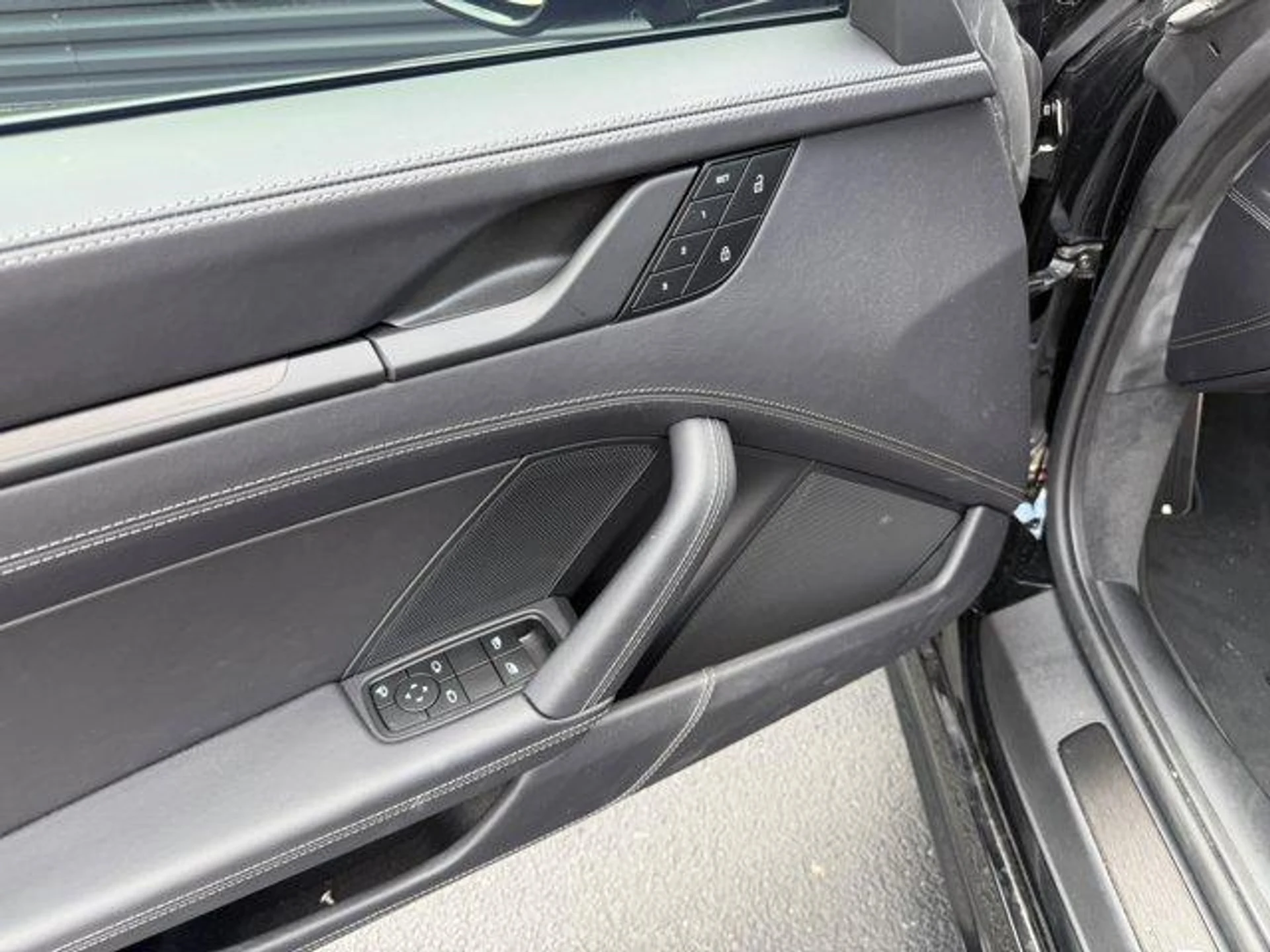 mph014_46921694_6z_SJB_1_VU_Kqgwm_Py_HPV_Cxl_Rspvg_U_c58464592b