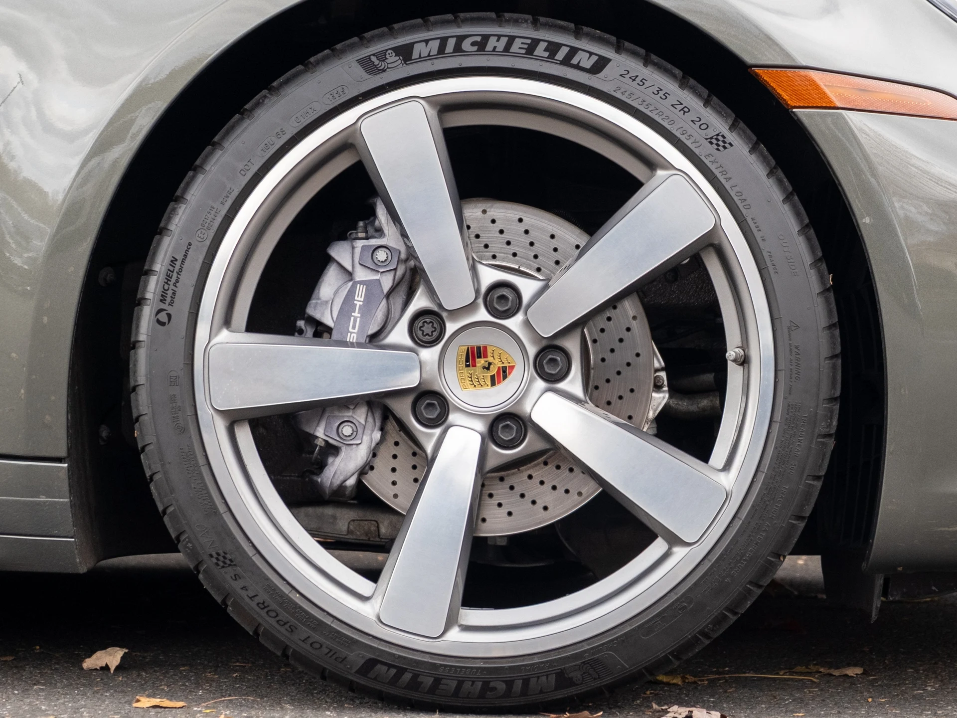 mph014_471649261_15_771a87d302