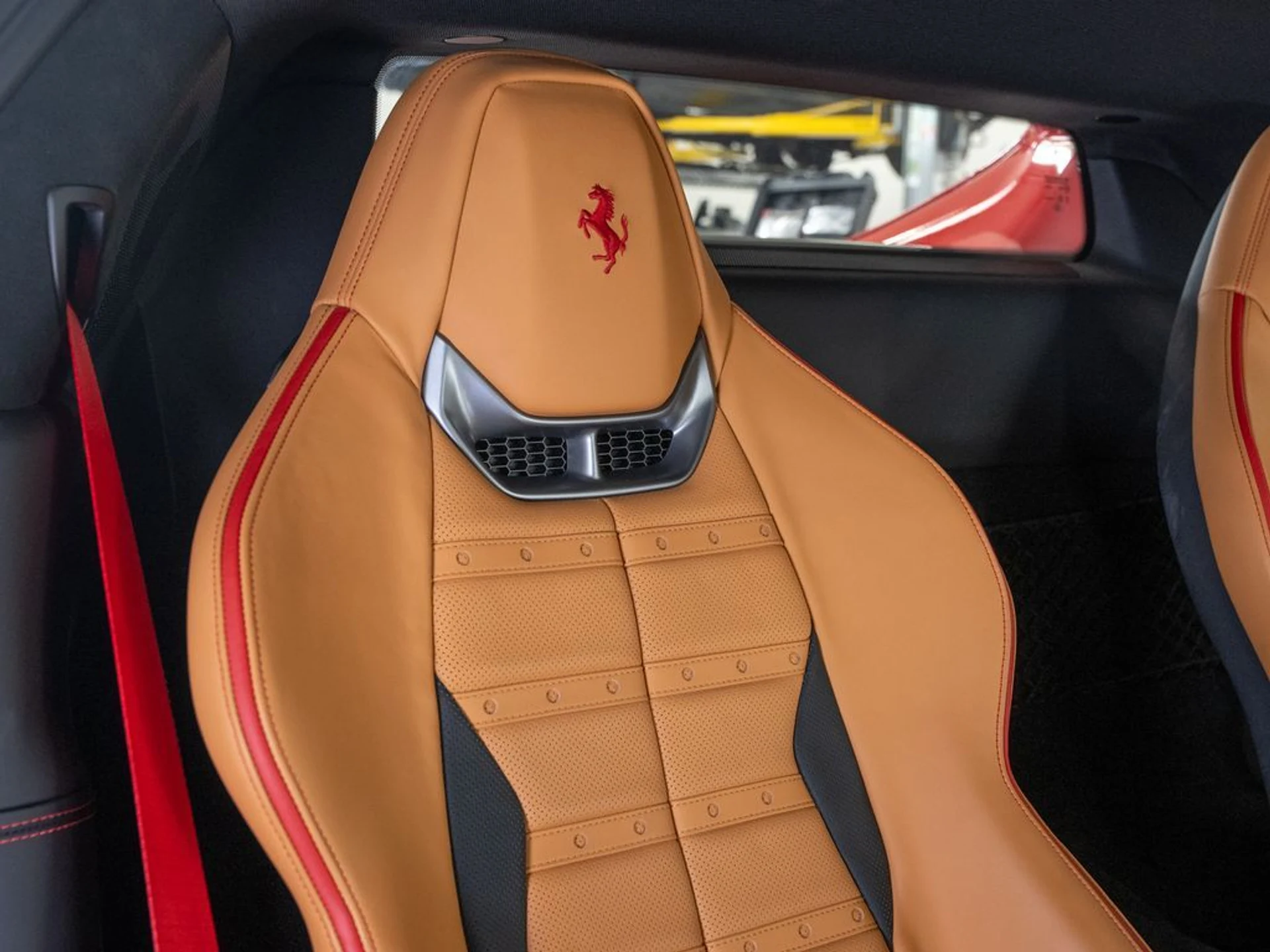 mph014_474066256_1bfdf518_b691_4dca_bfa1_adb6c355af18_f1e94f64bd