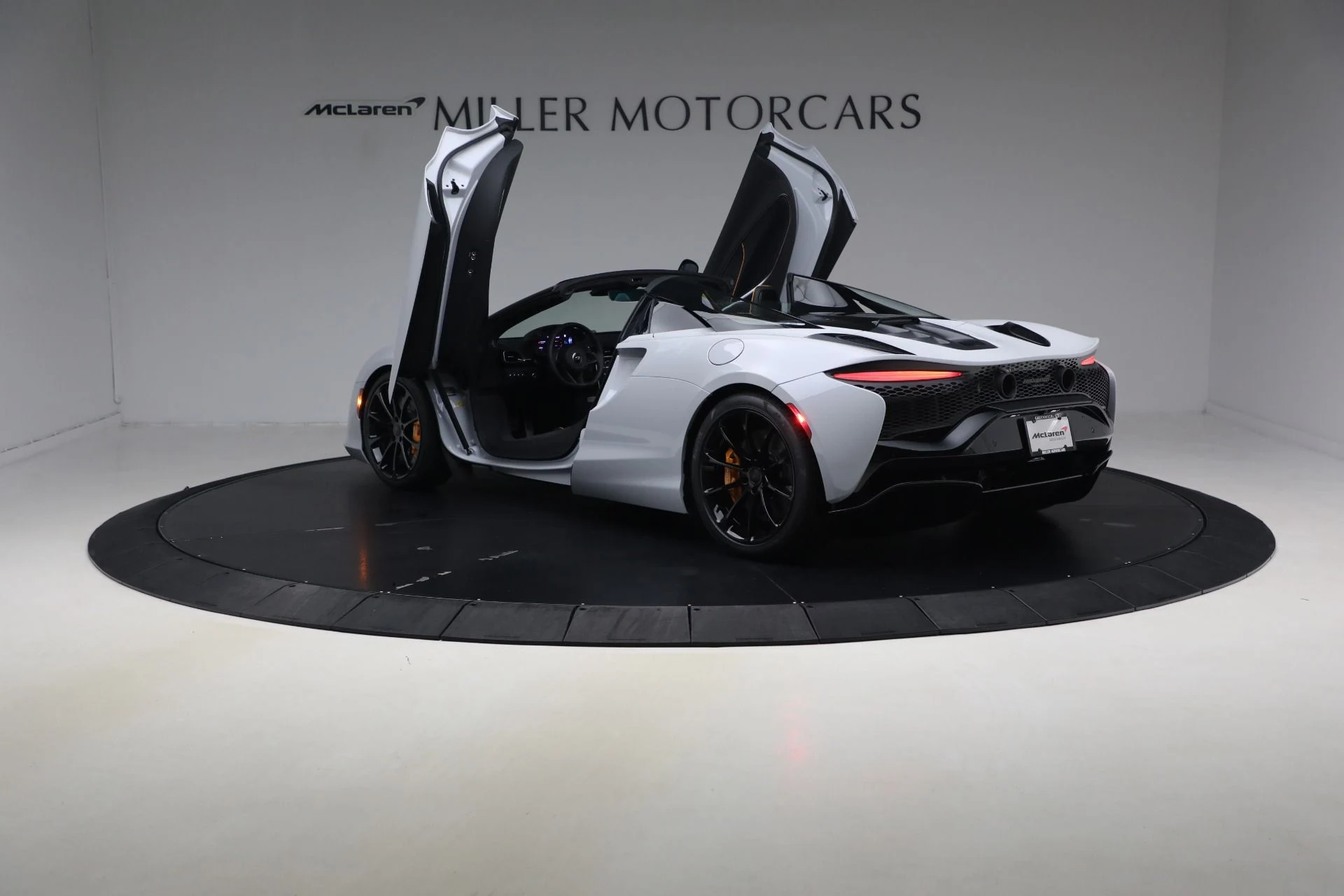 mph014_478674718_New_2026_Mc_Laren_Artura_Spider_Vision_66c4c10af8