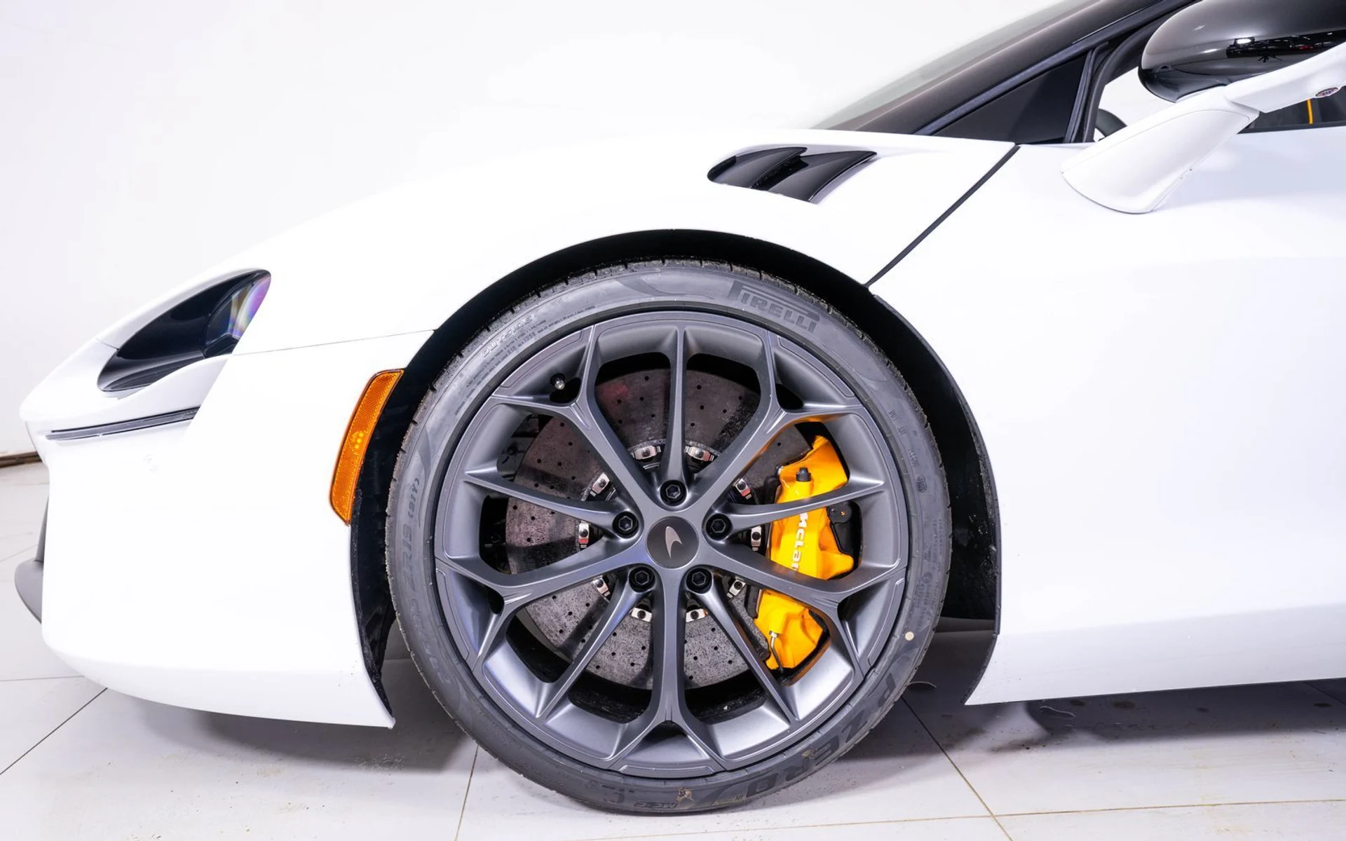 mph014_480199003_2d1850066dab0dbbe5a9b7d0db3541bfx_9b24867582