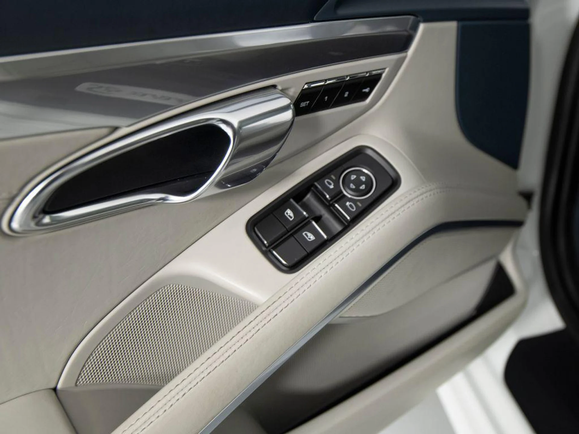 mph014_480619093_r_Bc_YJR_9x_Q1t_F_Pihz6_Sf5kmrl_Z68_594ac82a61