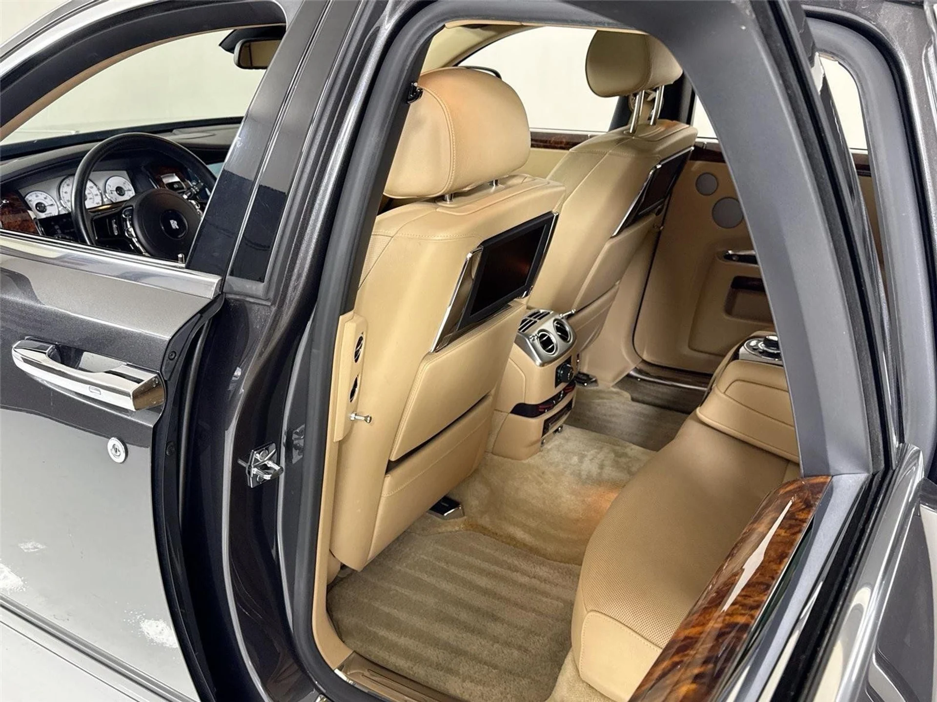 mph014_484116741_0732d7bce6aa88f25e4757f59888e372_7dcd5bbd92