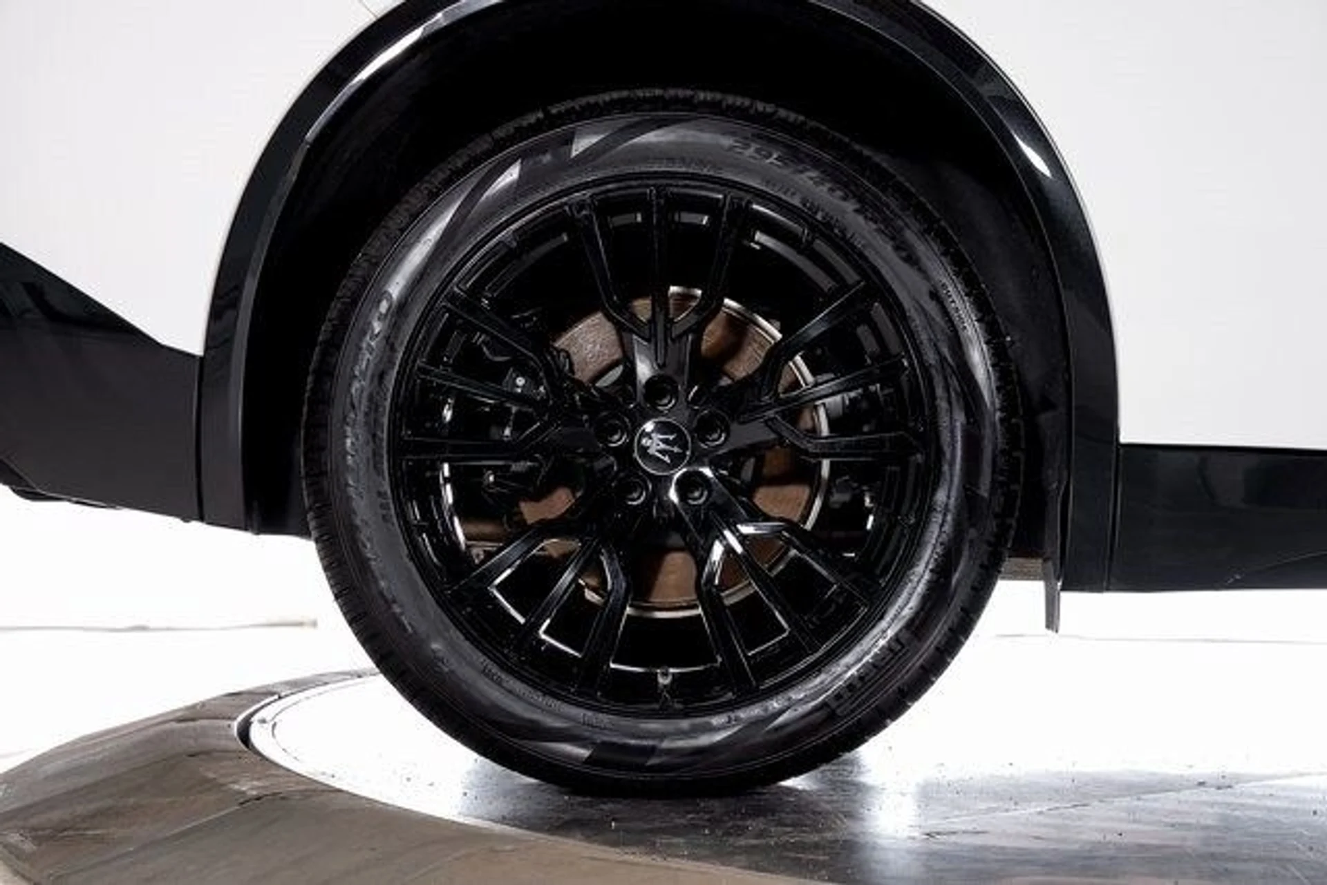 mph014_486460574_87893dc41bce783bb2fb02da91f53841x_5c1d450ffd