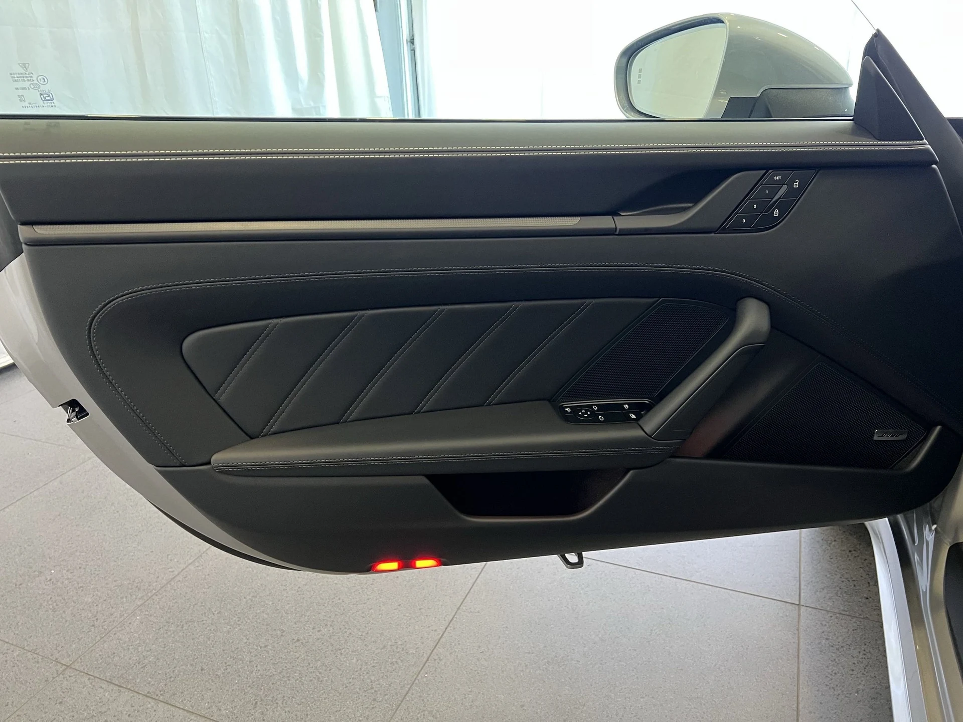 mph014_492066495_69047afa204e8c3deb66d7e654fd6787x_22f0c4965a