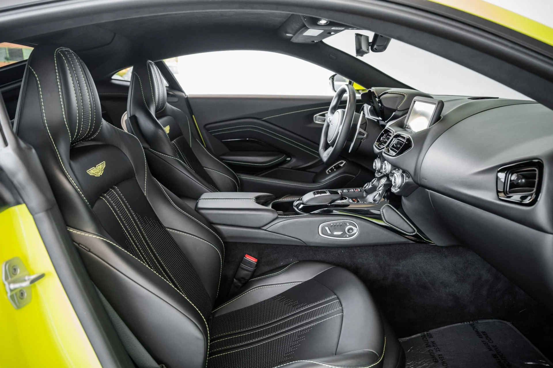 mph014_495366160_Used_2020_Aston_Martin_Vantage_V8_Coupe_1690551431_d84949fda5