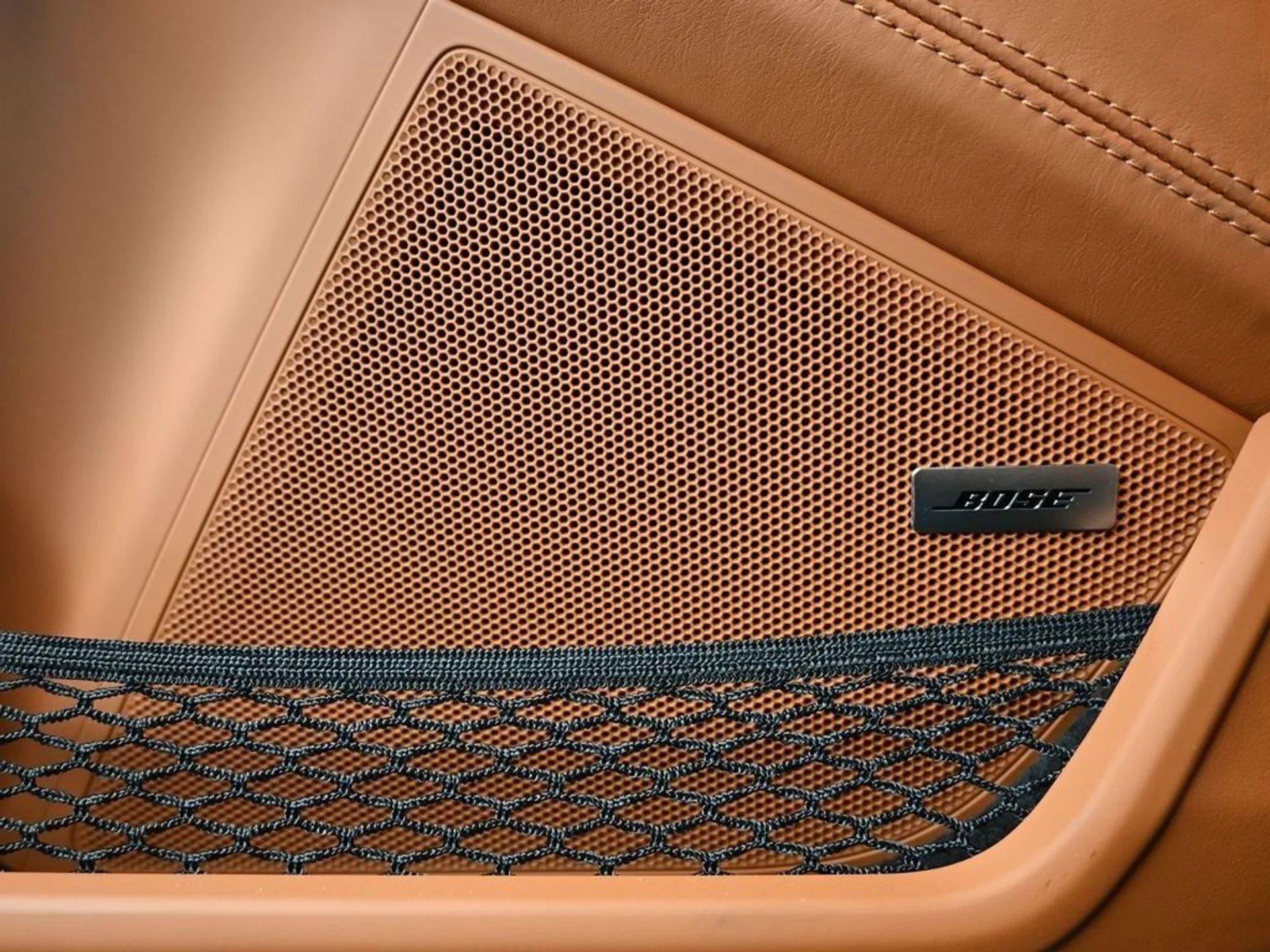 mph014_49574024_9a6faba48e16cc04df89172b47345a6ax_a6a16e2ab2