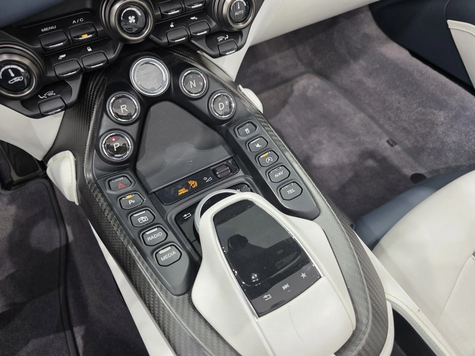 mph014_498856027_11099b58059a39fa7e46131b92ab6b84_23644465df