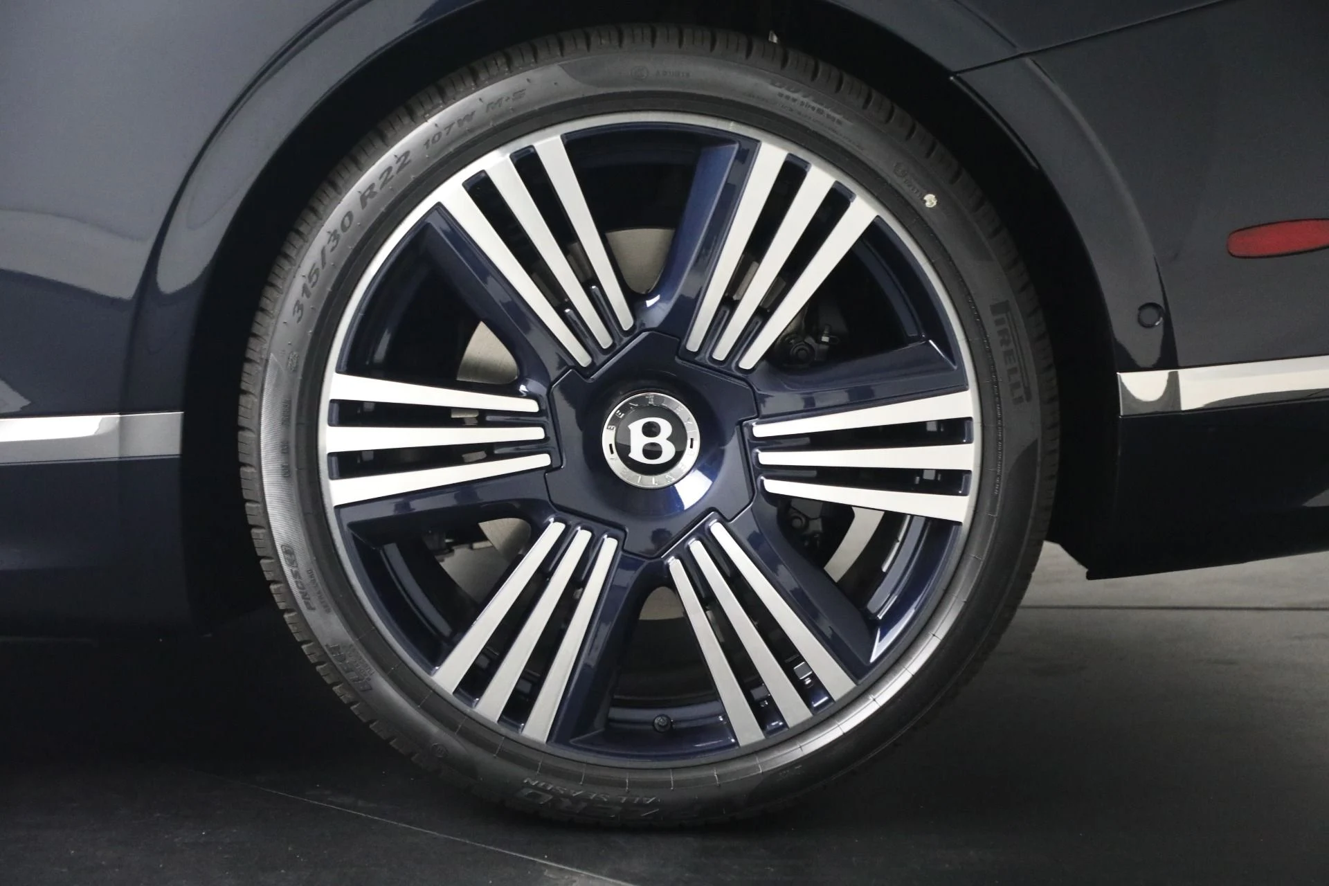 mph014_502224285_New_2026_Bentley_Continental_GT_Azure_1781553317_4c9ad4051c