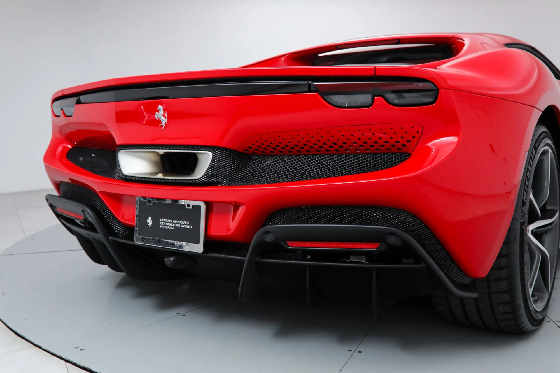 mph014_502991232_8f1da7ed2b79da155bdc03fbf35dfd37_2a667de956