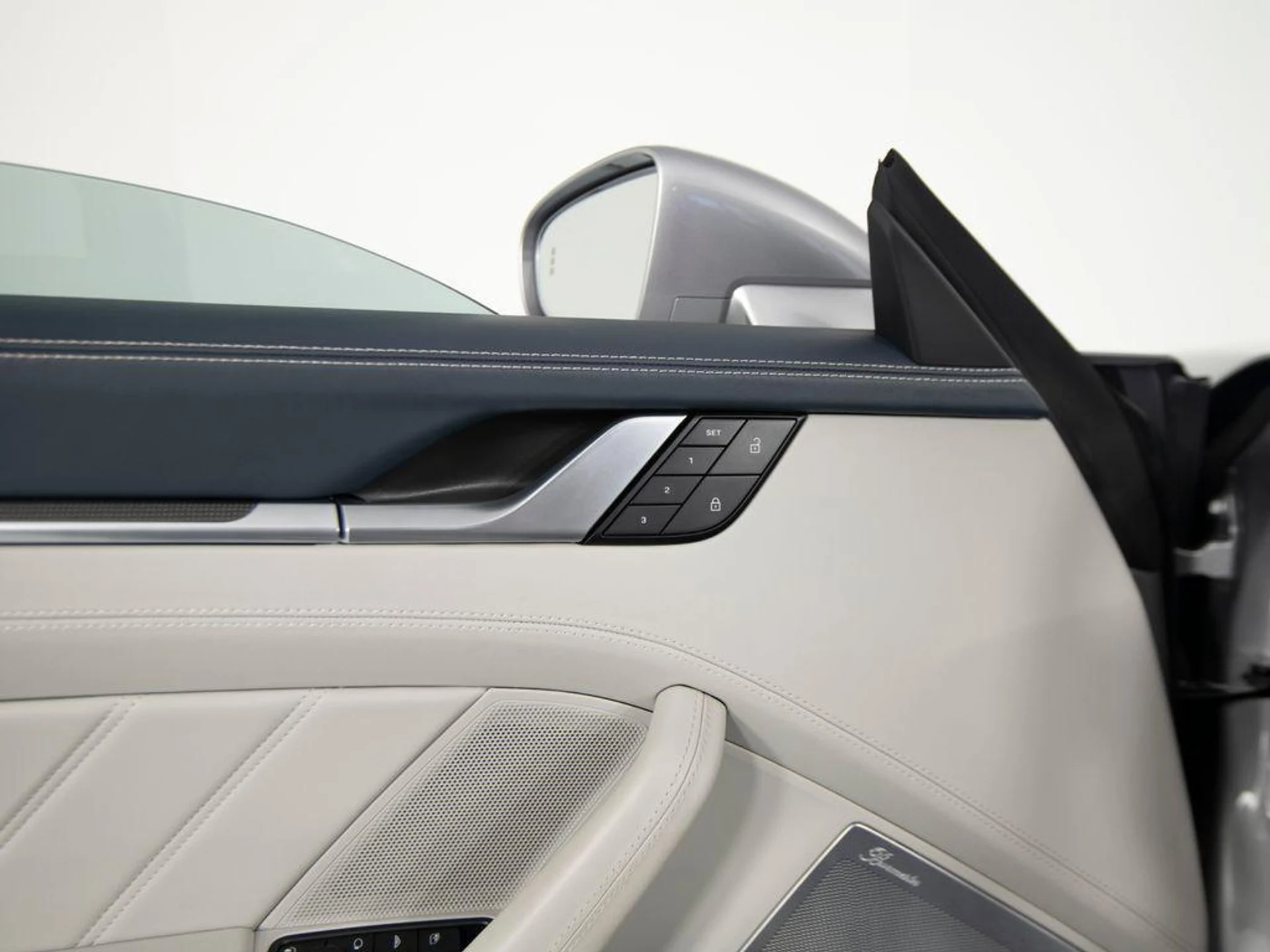 mph014_503454767_BJ_Edd7p_X1t3_ZO_AHT_Vgmkz_KDZM_ac25a20b88