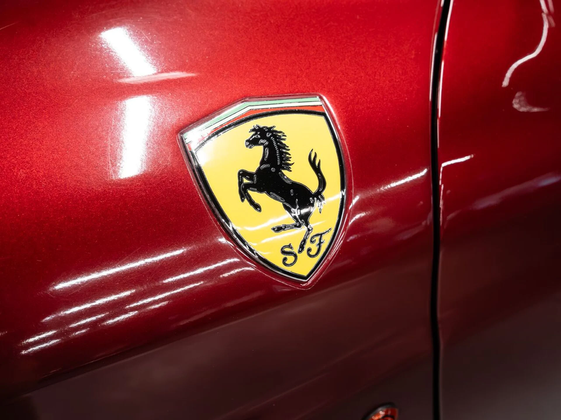 mph014_505664311_ferrari_360_2004_48d1378e41