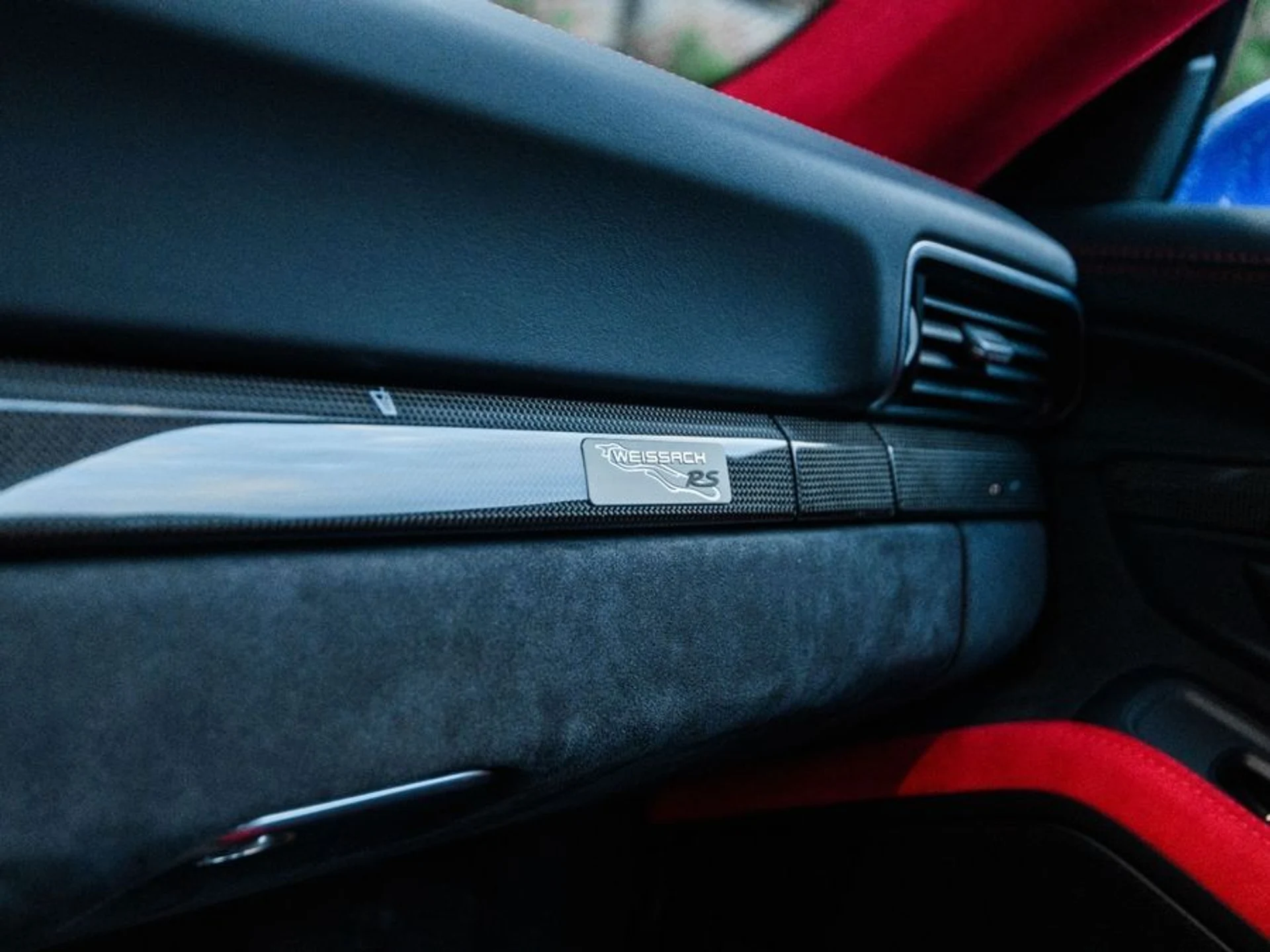 mph014_50646070_c34cb4cc_d2bd_4035_9b4a_eca8caa30096_2c3040a13c