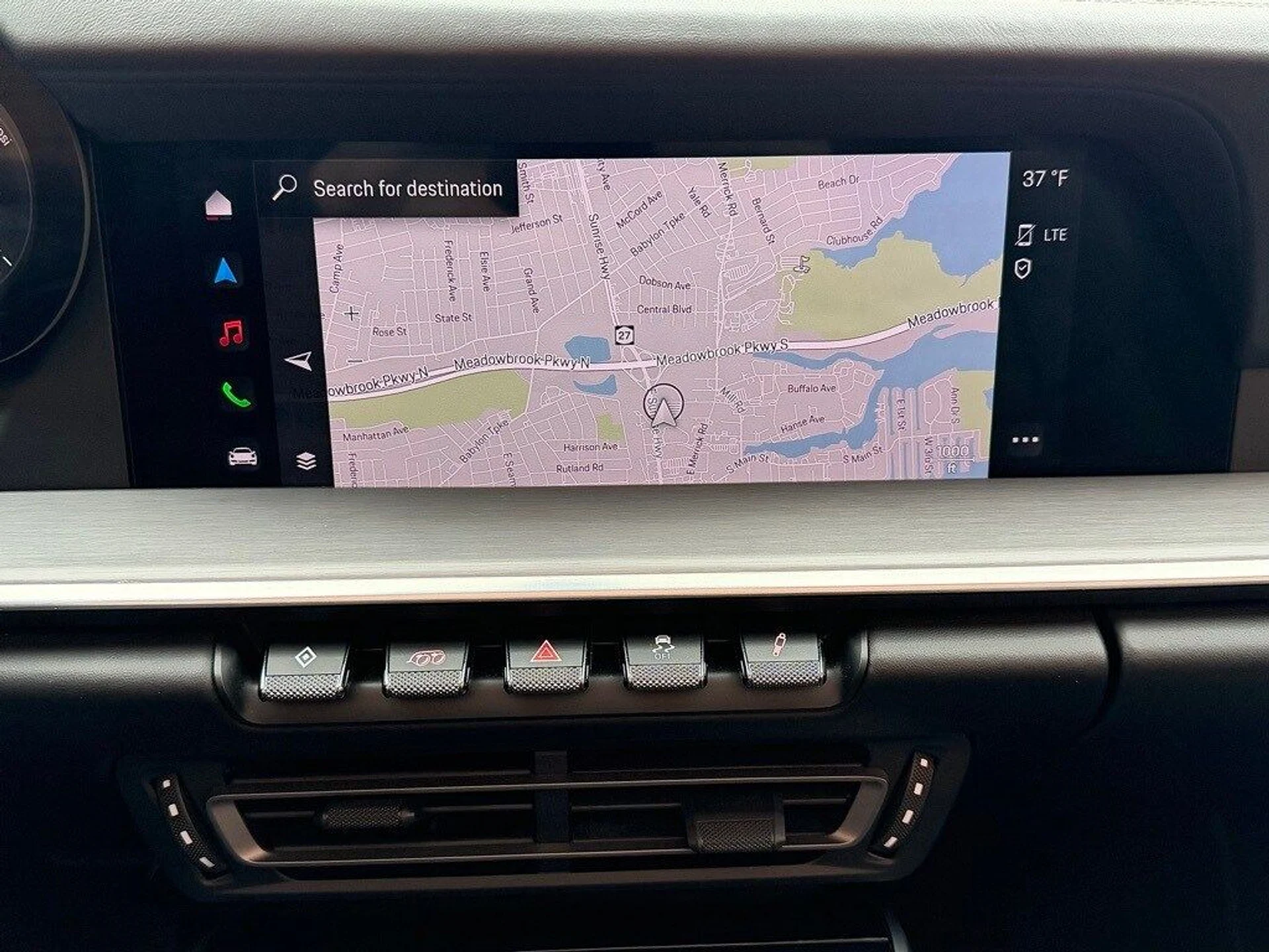 mph014_506735600_b5f05d9195cfe95181999d10a17a7d65x_1c69e37103