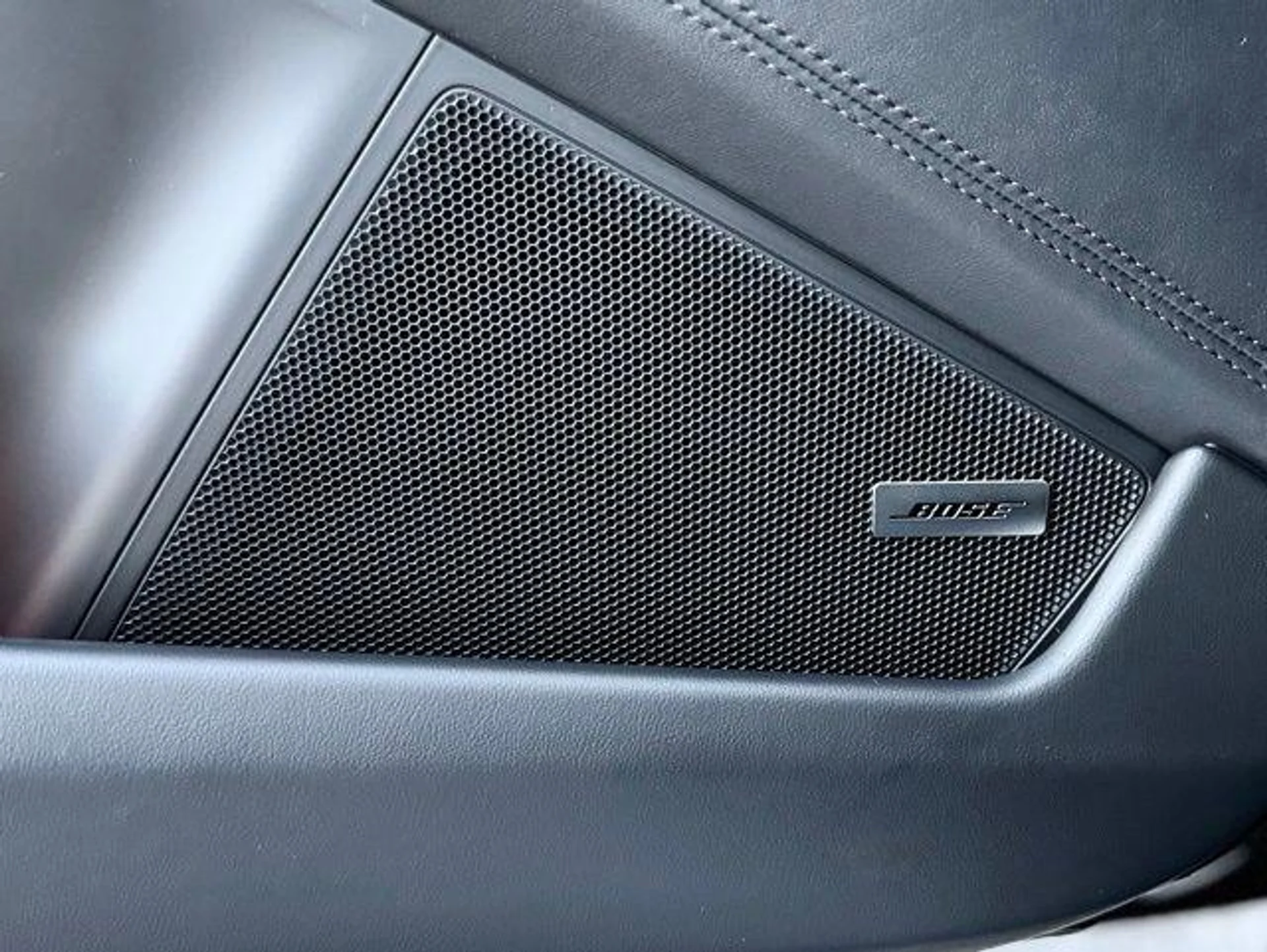 mph014_507355419_Yn_N1_DO_Ew_V_0_M3pn_j_WQ_1_Nh_B_Cc_U_7c28d97617