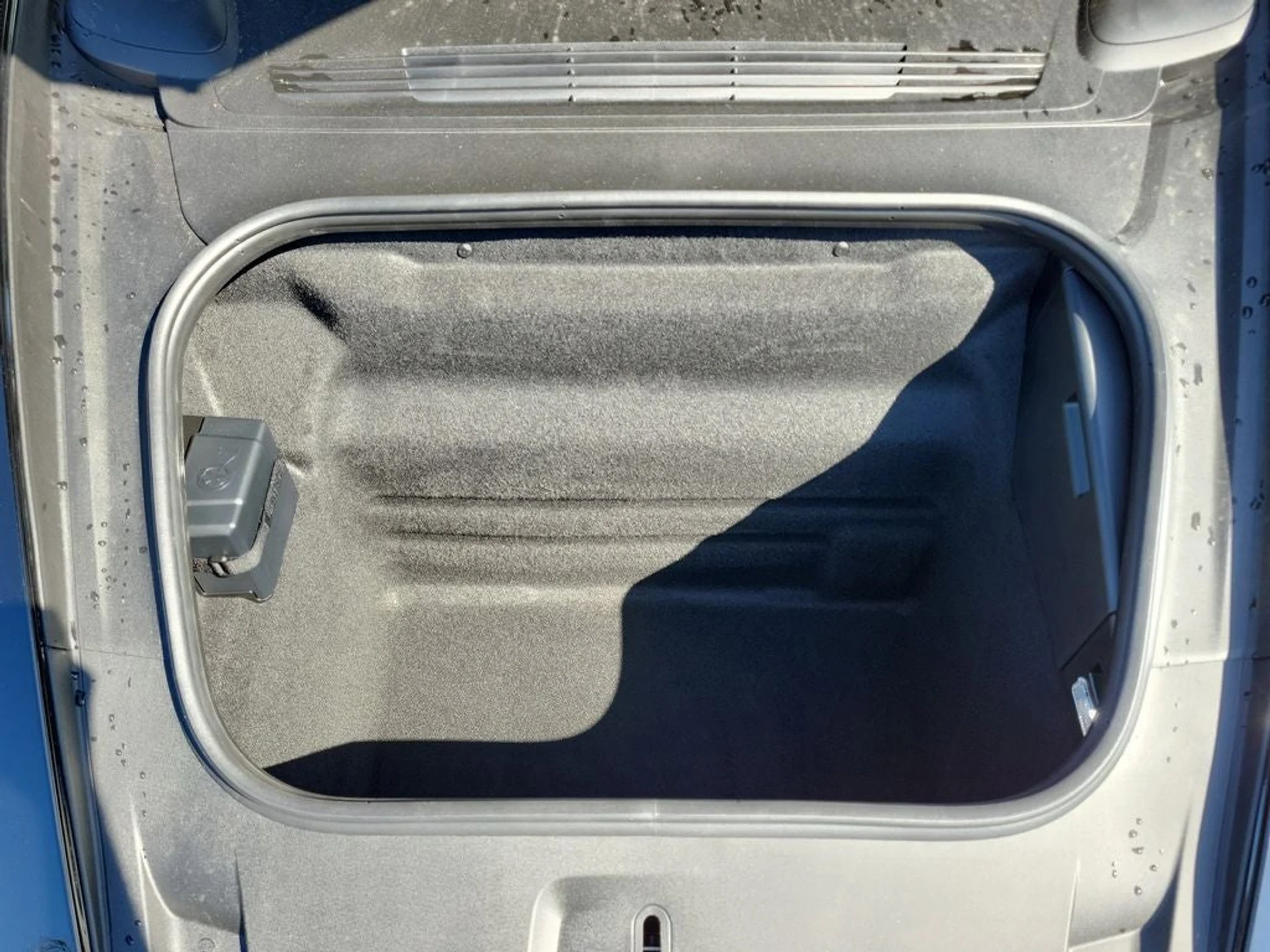 mph014_51624725_15_22c554163d