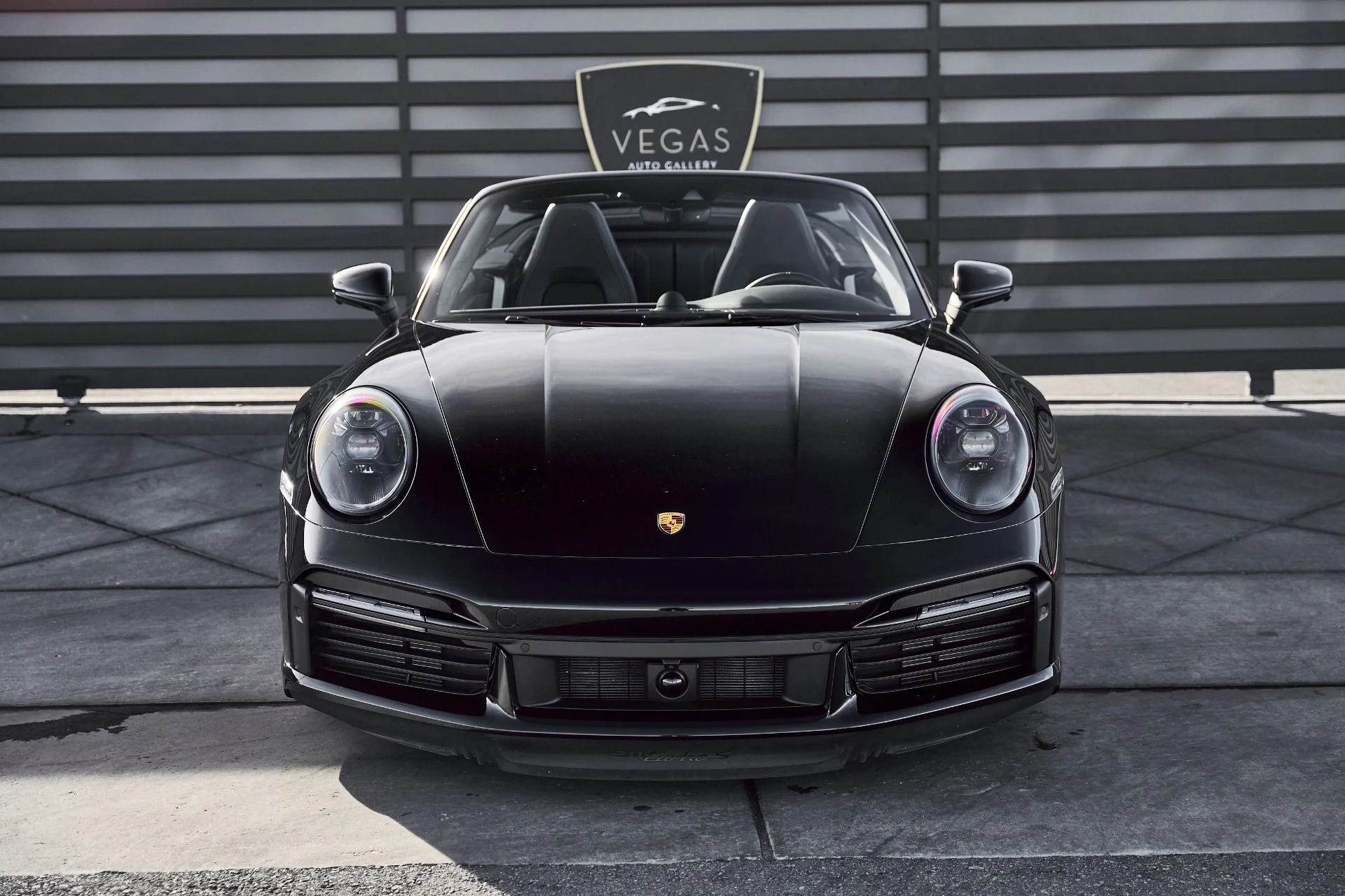 mph014_517764785_Used_2022_Porsche_911_Turbo_S_1773939887_d13567b152