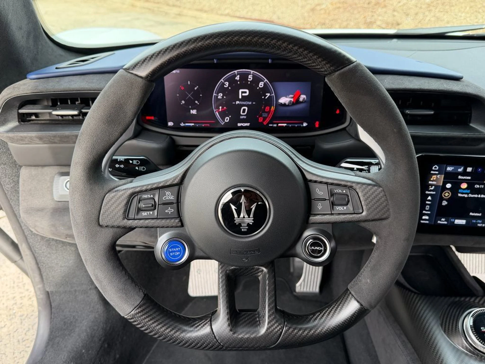 mph014_518713516_a419a22e3d89467b88fa549fe692c5d0_5a533f5260