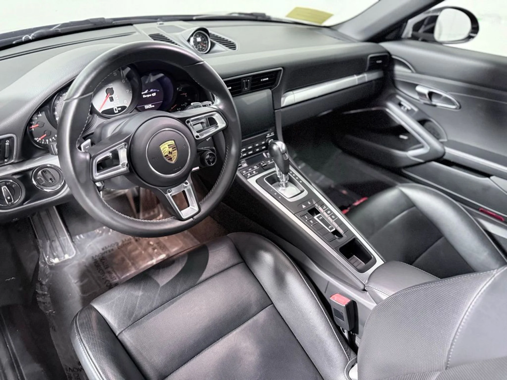 mph014_529077583_150ff78f01613a43374a9e68656be684x_33be2c112a