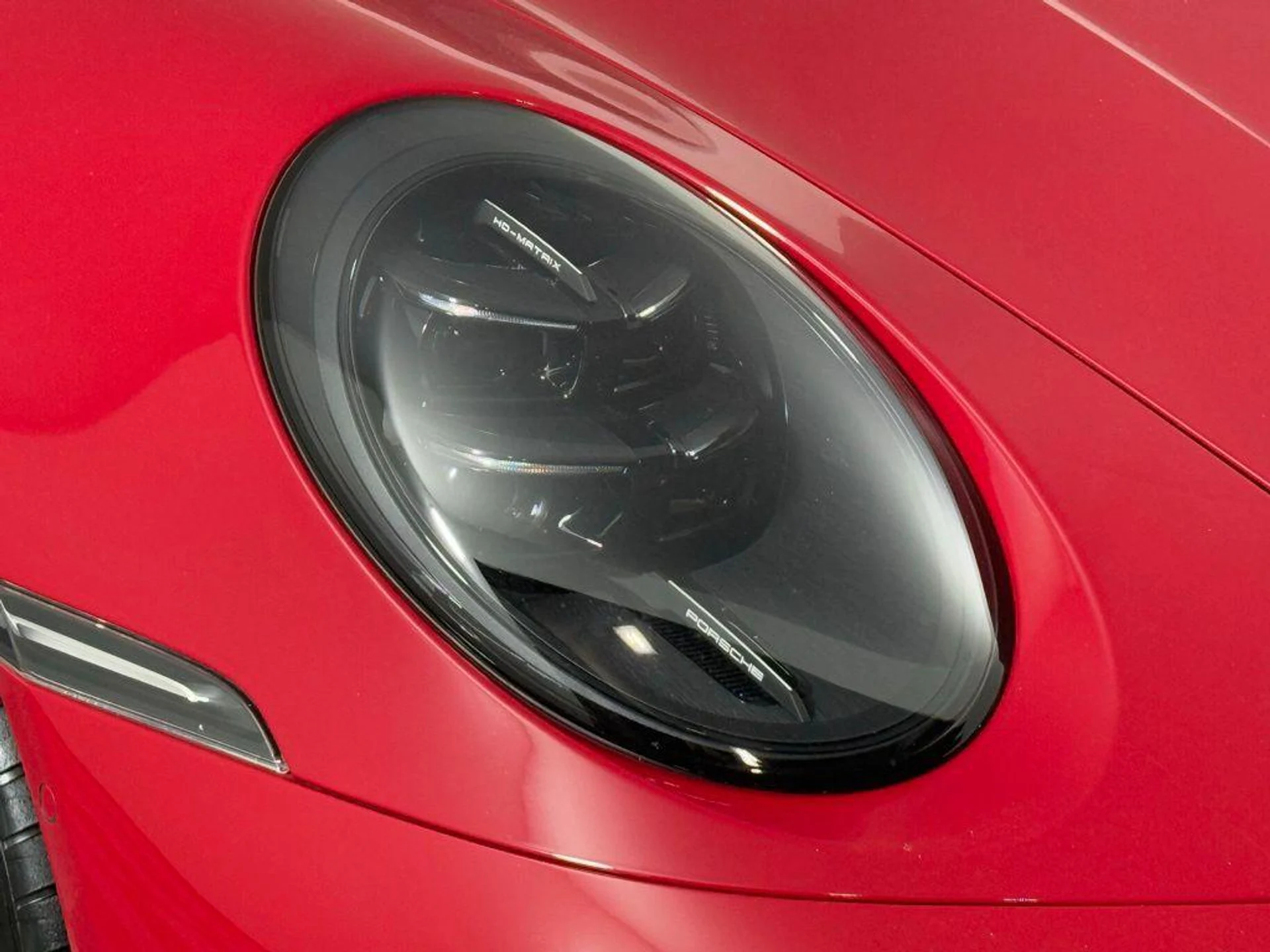 mph014_529462338_u_U2n_L0_J9smr_Fq0szv_Kdz9_WAMZ_8g_fd4f2039d8