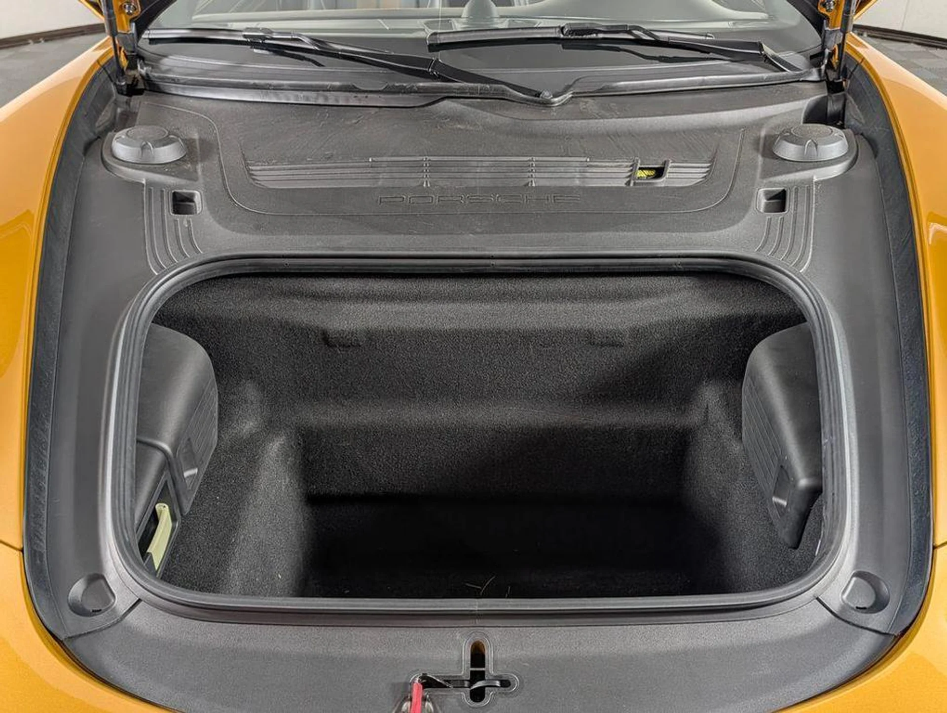 mph014_538559188_Ox_E_Prb_QJC_De_P_Ad_R_Ow_Nsn1_b_Liw_b07d70ca3c