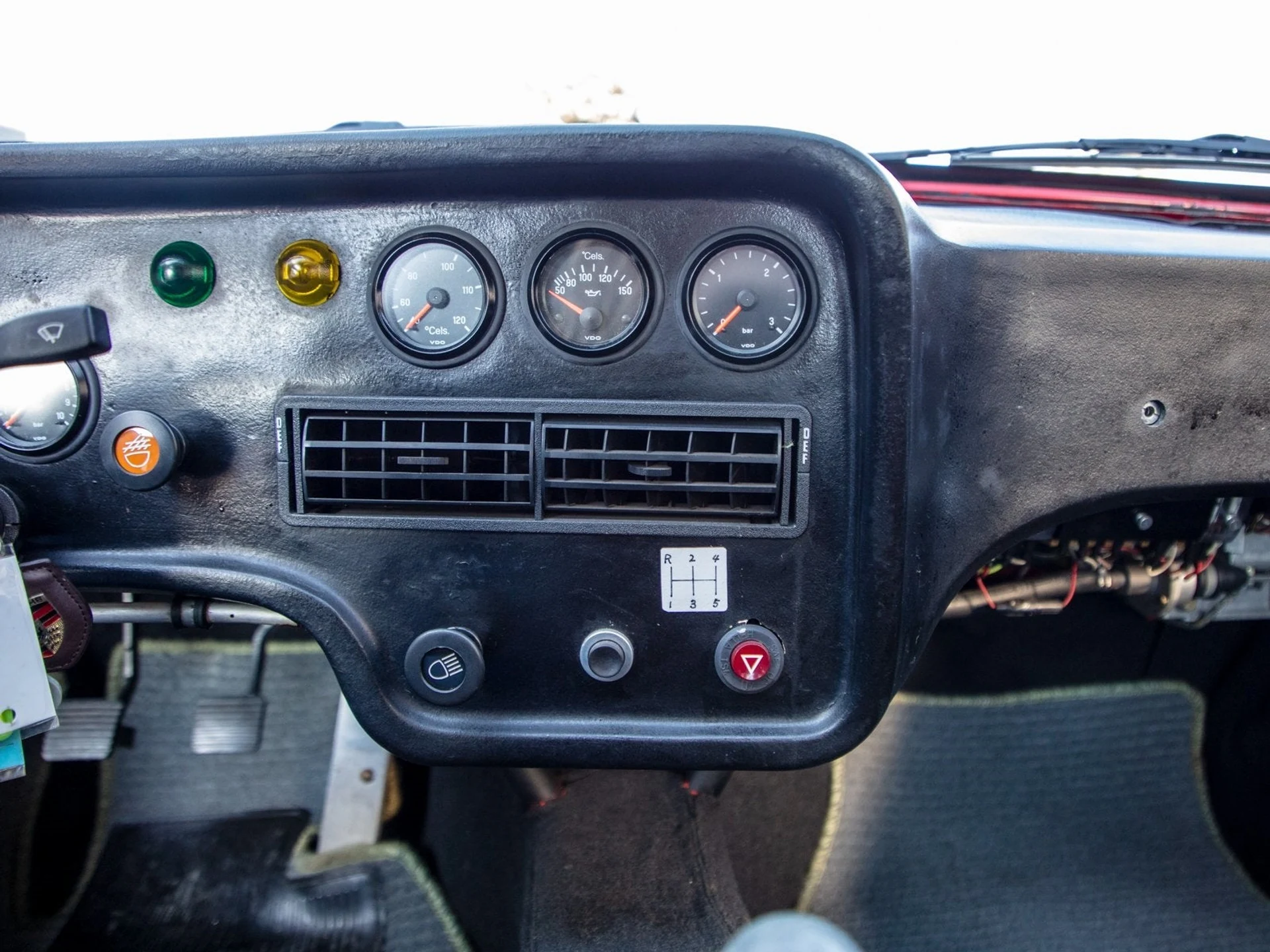 mph014_555615696_15_3667b097ec