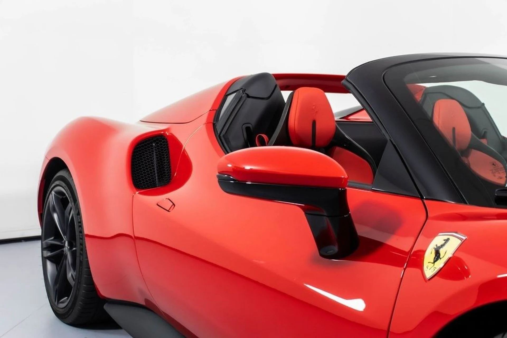 mph014_560666309_93293b109c1e3c300850971726b4fb67x_40de36de06