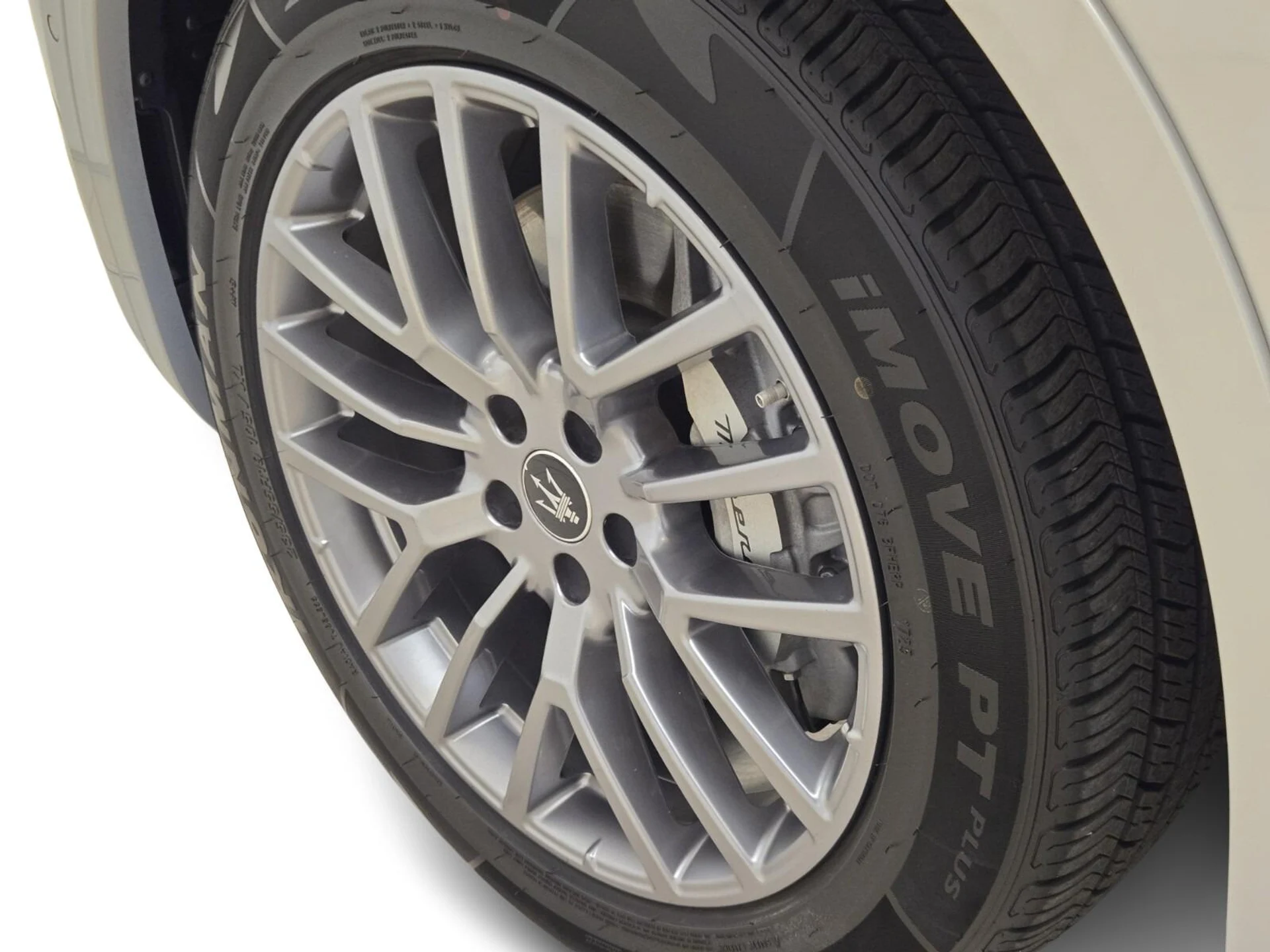 mph014_561663271_Used_2024_Maserati_Grecale_GT_1765263737_576c9f943a