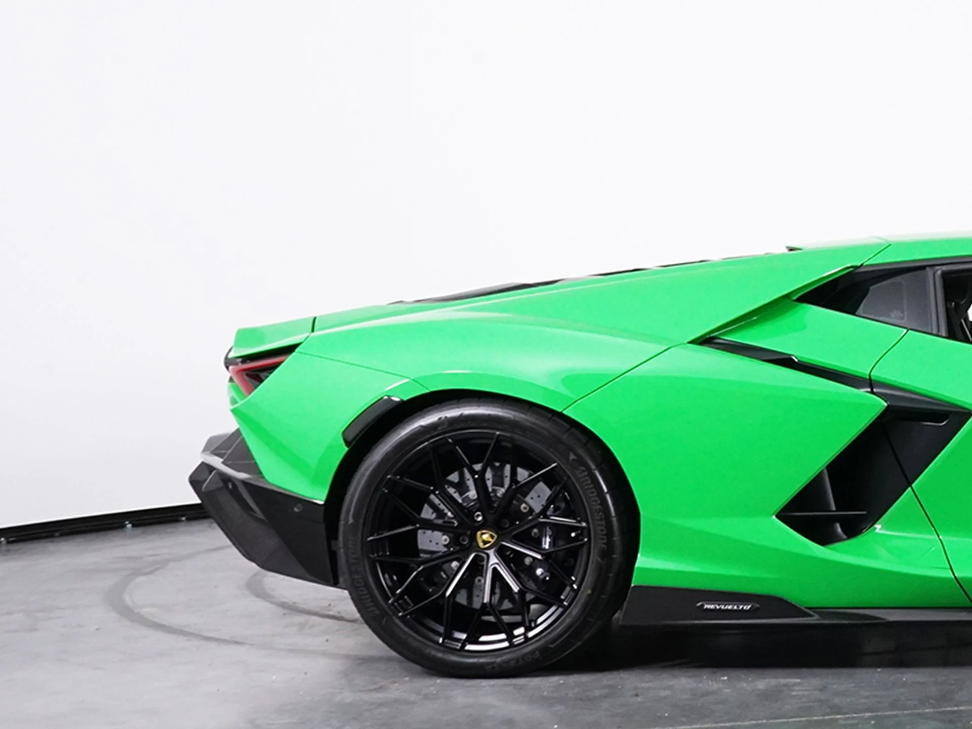 mph014_562022190_43cea75116bee0398cae428566e3acc9x_107feffa0b