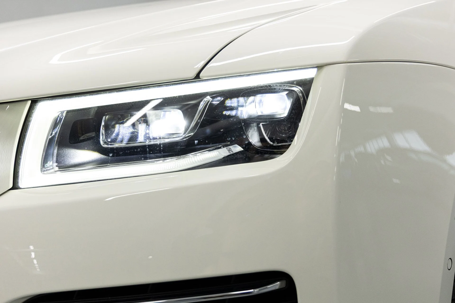 mph014_562350255_235843bc6d52506564d4c13a5731bc33x_335fbb3b51