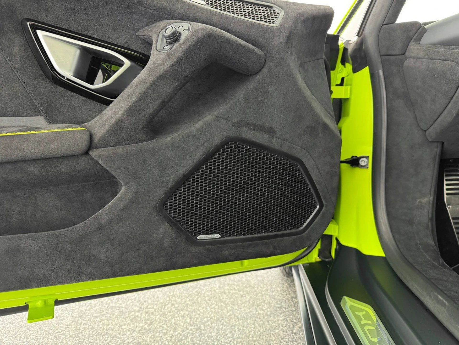 mph014_568513744_e6d0edc75b63534e5d6a28145f8e931cx_3c3e0f6bc1