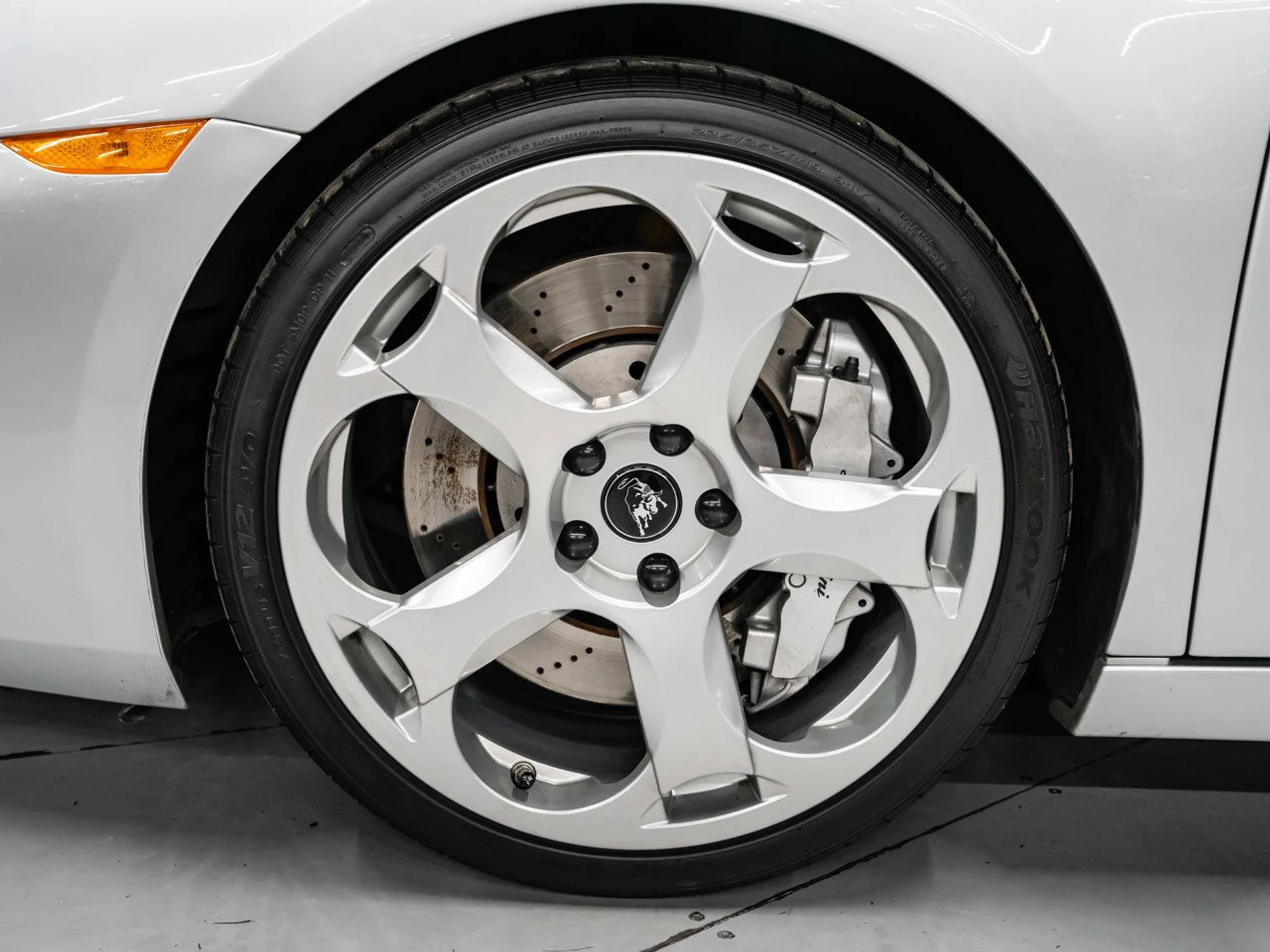 mph014_56868360_lamborghini_gallardo_2004_bbb96984d9