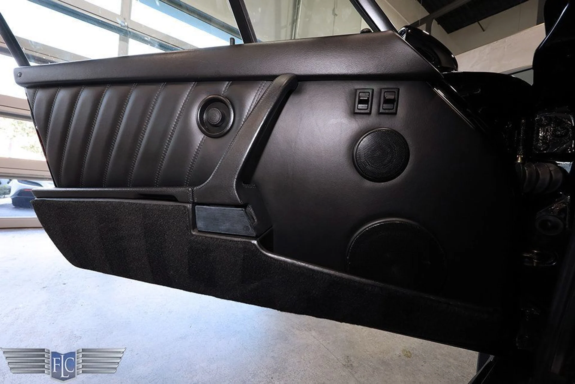 mph014_568779403_used_1994_porsche_911_turbo_2drcoupeturbo_9689_22929286_15_1024_b340821f07