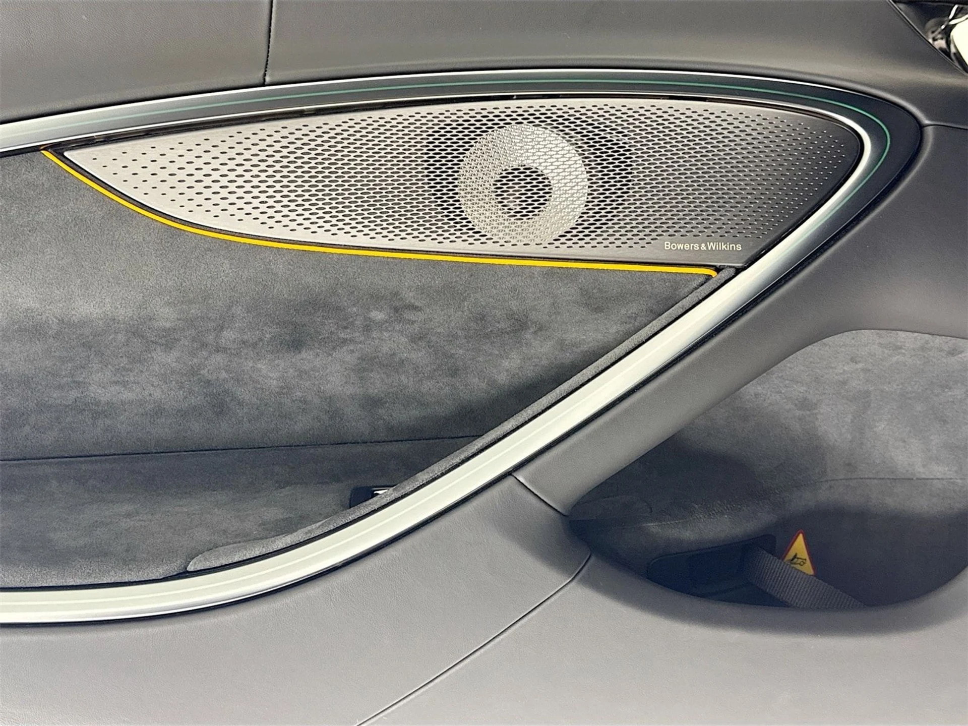 mph014_568889537_d46df696ec0e183a5c5a0c78dd1b4a23x_23206f967b