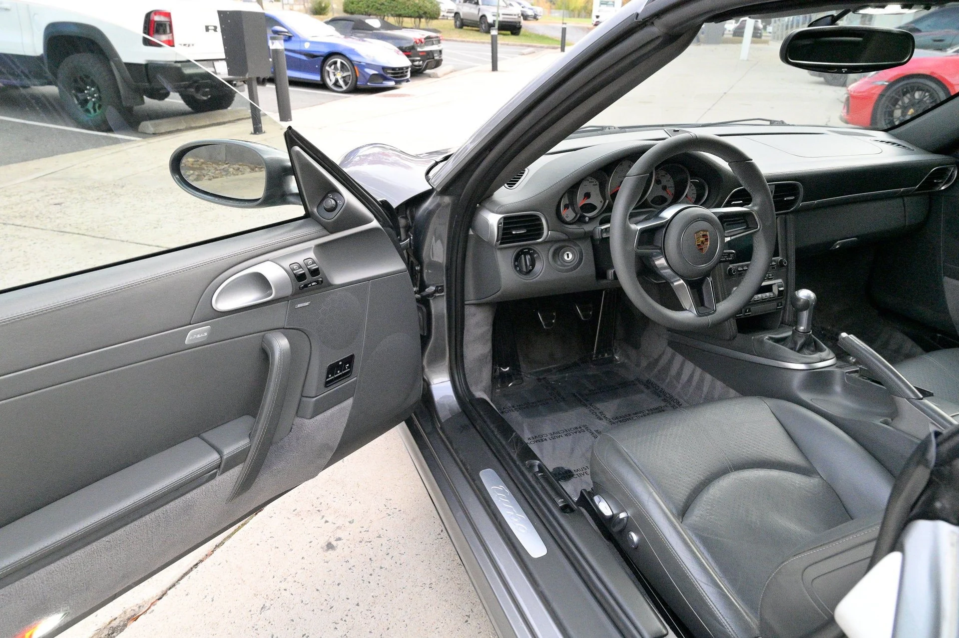 mph014_57329445_b3ac01e047bc4213a20f78cbc0976037_b1b0aa4e00