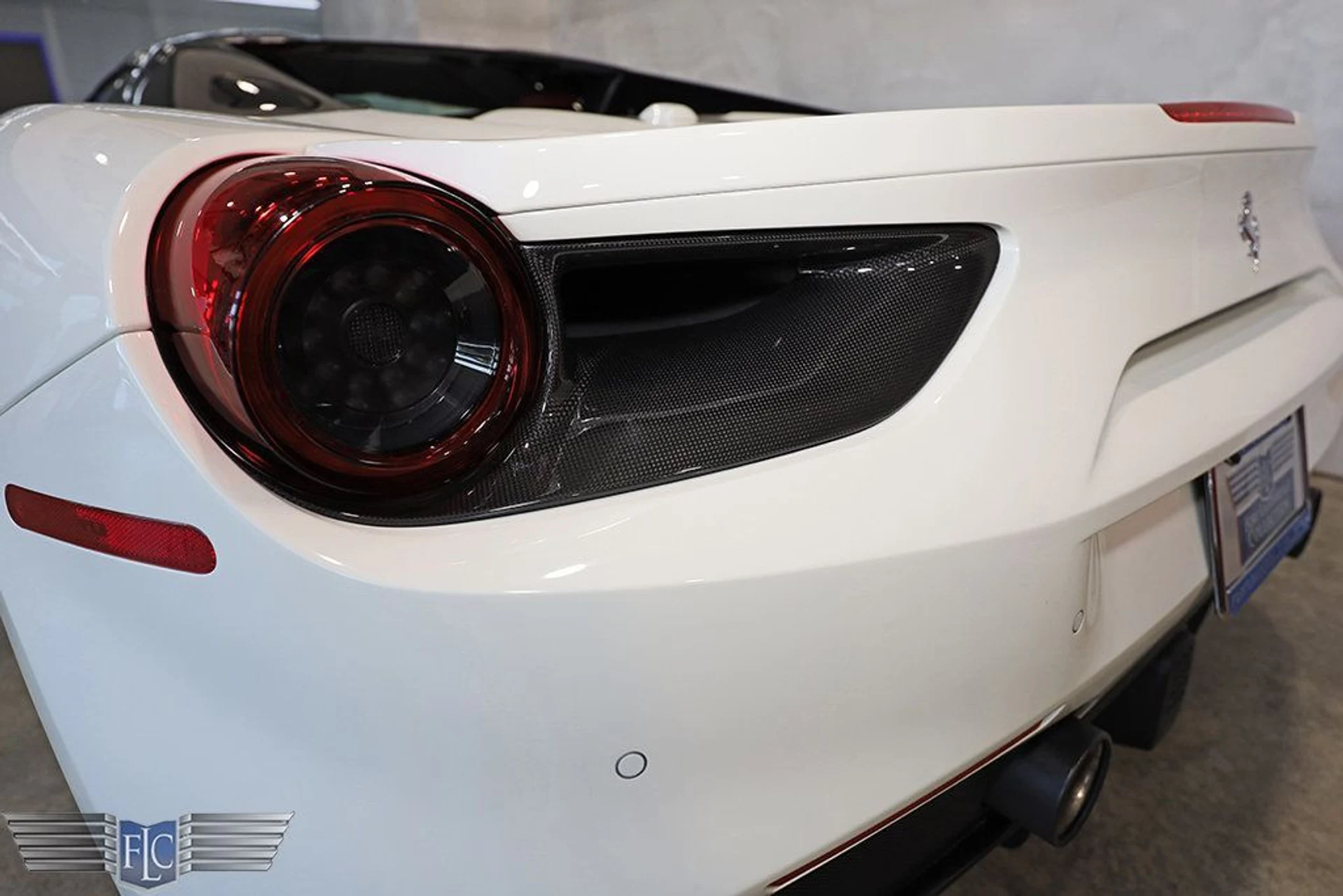 mph014_575943508_used_2018_ferrari_488_spider_convertible_9689_23035381_15_1024_7557fad8df