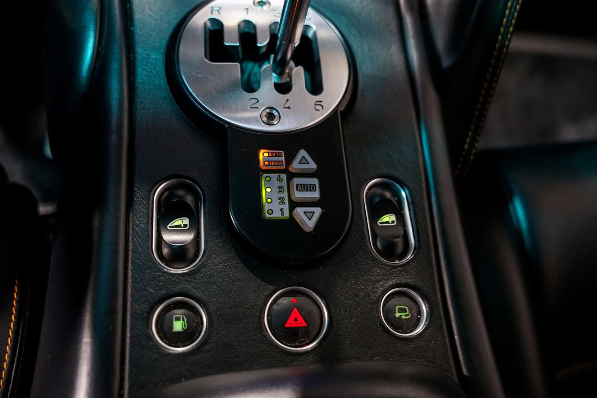 mph014_576628304_e19cfed7cfeff83e365d58d3d82b9f38x_00092a06be