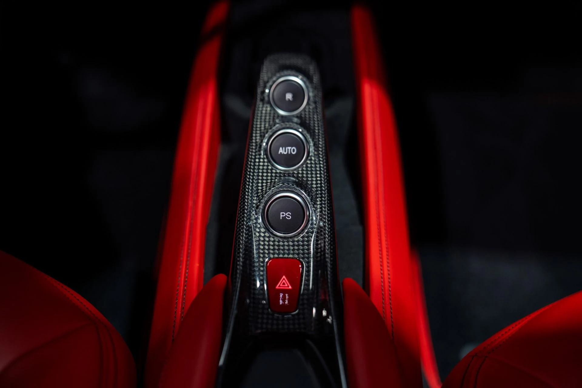 mph014_581514886_Used_2023_Ferrari_F8_Spider_Passenger_Display_Front_Lift_1785938596_1049ffbc29
