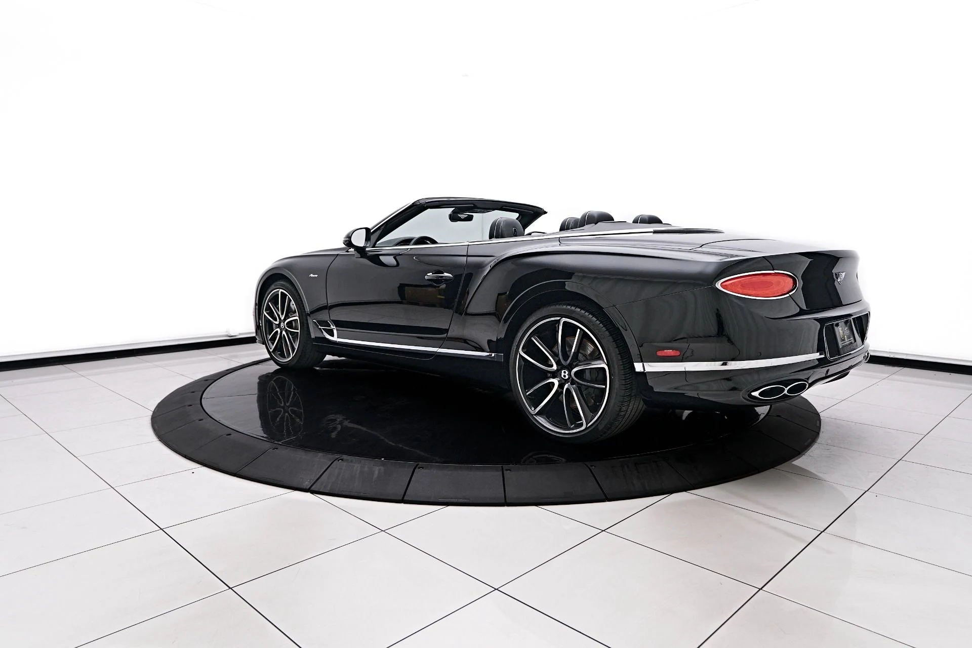 mph014_581796608_Used_2023_Bentley_Continental_GT_Azure_1757028930_5786d56aab